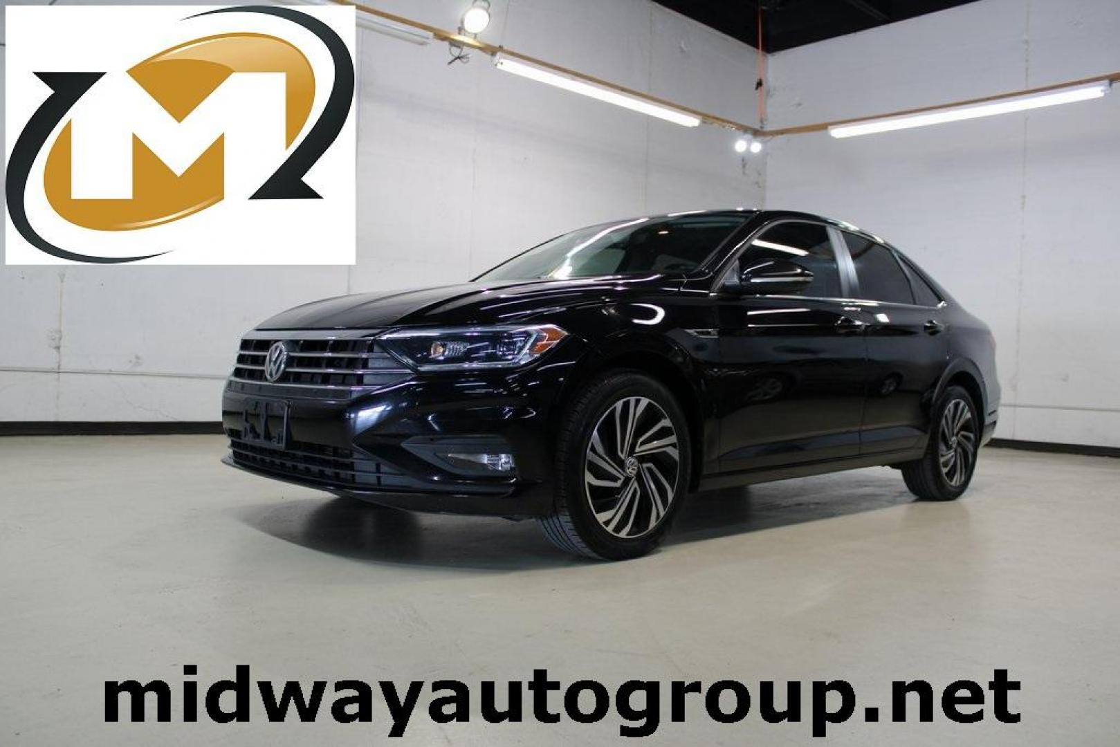 2020 Deep Black Pearl Metallic /Dark Beige/Black Volkswagen Jetta SEL Premium (3VWG57BU8LM) with an 1.4L TSI engine, Automatic transmission, located at 15300 Midway Rd., Addison, TX, 75001, (972) 702-0011, 32.958321, -96.838074 - HOME OF THE NO HAGGLE PRICE - WHOLESALE PRICES TO THE PUBLIC!! Navigation, Backup Camera, Leather Seats, Sunroof / Moonroof, non smoker, Jetta SEL, 4D Sedan, 1.4L TSI, 8-Speed Automatic, FWD, Black, Dark Beige/Black Leather.<br><br>Black 2020 Volkswagen Jetta SEL Premium<br><br>Recent Arrival! 30/40 - Photo#0