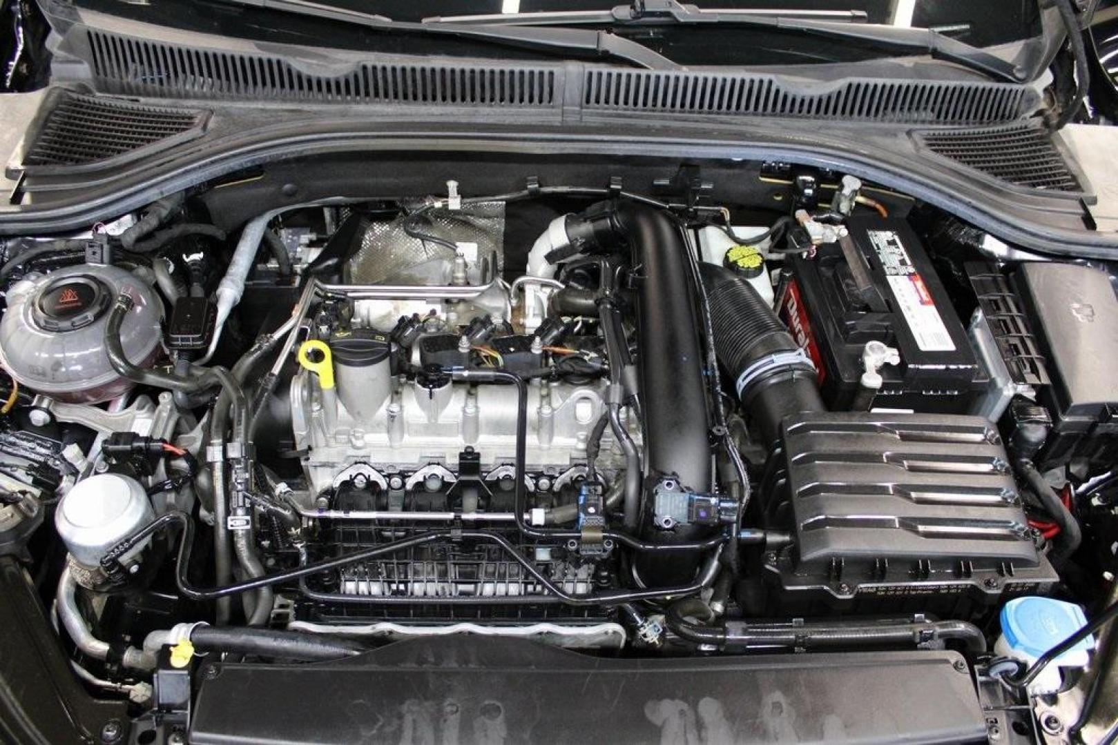 2020 Deep Black Pearl Metallic /Dark Beige/Black Volkswagen Jetta SEL Premium (3VWG57BU8LM) with an 1.4L TSI engine, Automatic transmission, located at 15300 Midway Rd., Addison, TX, 75001, (972) 702-0011, 32.958321, -96.838074 - HOME OF THE NO HAGGLE PRICE - WHOLESALE PRICES TO THE PUBLIC!! Navigation, Backup Camera, Leather Seats, Sunroof / Moonroof, non smoker, Jetta SEL, 4D Sedan, 1.4L TSI, 8-Speed Automatic, FWD, Black, Dark Beige/Black Leather.<br><br>Black 2020 Volkswagen Jetta SEL Premium<br><br>Recent Arrival! 30/40 - Photo#29