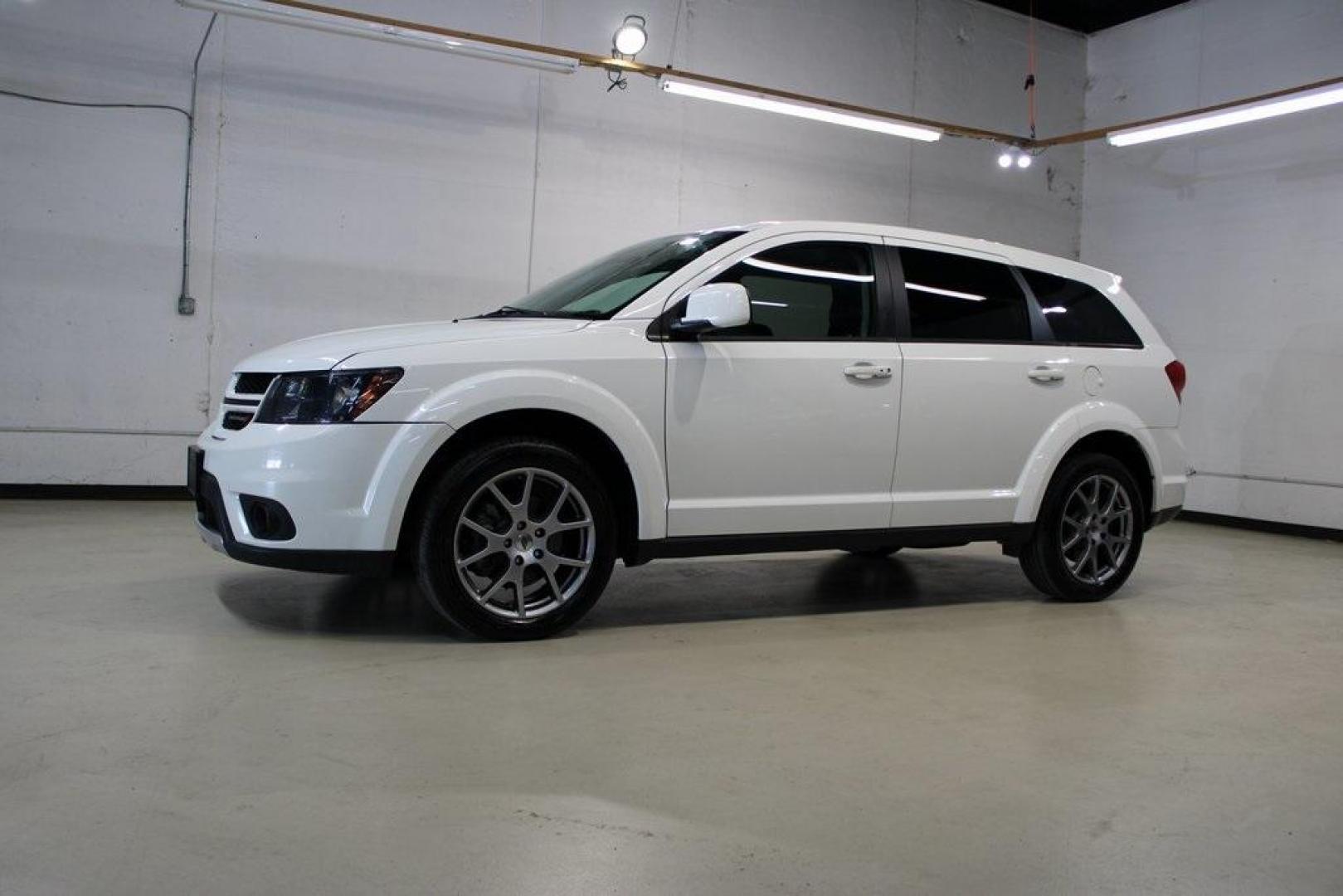 2019 Vice White /Red Dodge Journey GT (3C4PDDEG8KT) with an 3.6L V6 24V VVT engine, Automatic transmission, located at 15300 Midway Rd., Addison, TX, 75001, (972) 702-0011, 32.958321, -96.838074 - Introducing the 2019 Dodge Journey GT AWD, now available at Midway Auto Group in Addison, Texas. This versatile SUV combines robust performance, ample space, and modern features, making it an excellent choice for families and adventurers alike.<br><br>Key Features:<br><br>Engine: 3.6L V6 producing 2 - Photo#4