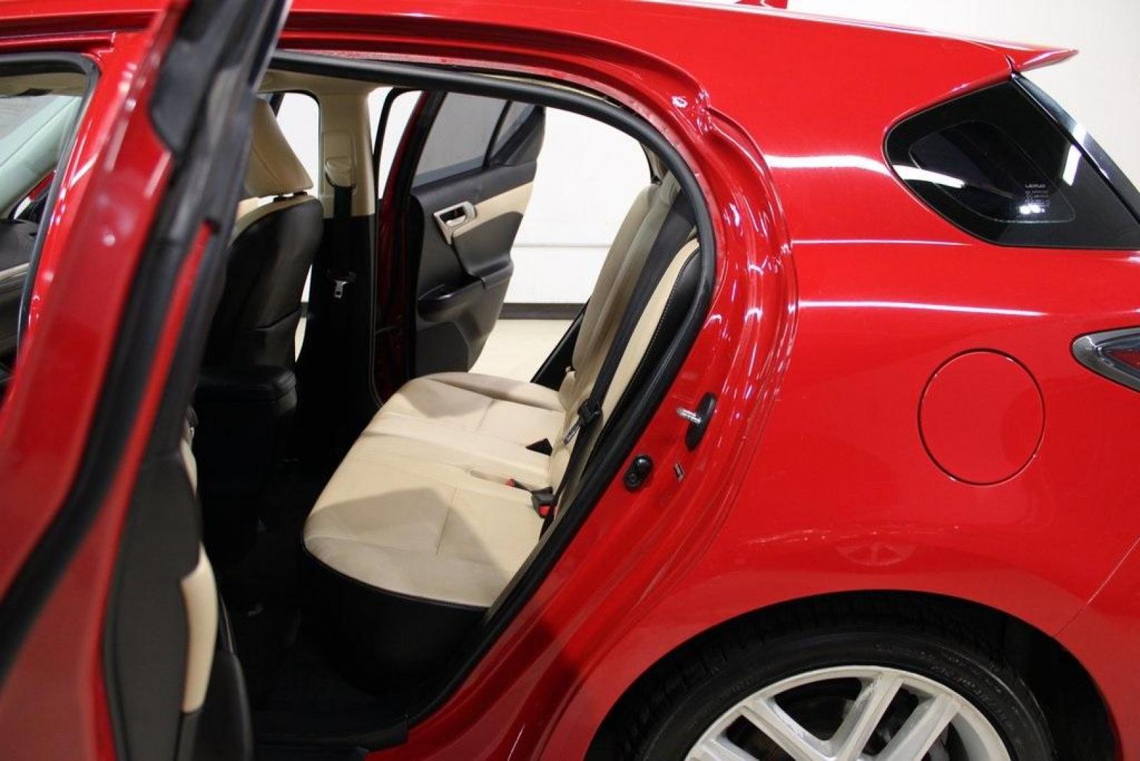 2014 Red /Flaxen Lexus CT 200h (JTHKD5BH8E2) with an 1.8L 4-Cylinder DOHC 16V VVT-i engine, CVT transmission, located at 15300 Midway Rd., Addison, TX, 75001, (972) 702-0011, 32.958321, -96.838074 - Introducing the 2014 Lexus CT 200h, now available at Midway Auto Group in Addison, Texas. This luxury compact hatchback seamlessly combines eco-friendly performance with refined styling, offering an exceptional driving experience for those who value efficiency without compromising on sophistication. - Photo#16