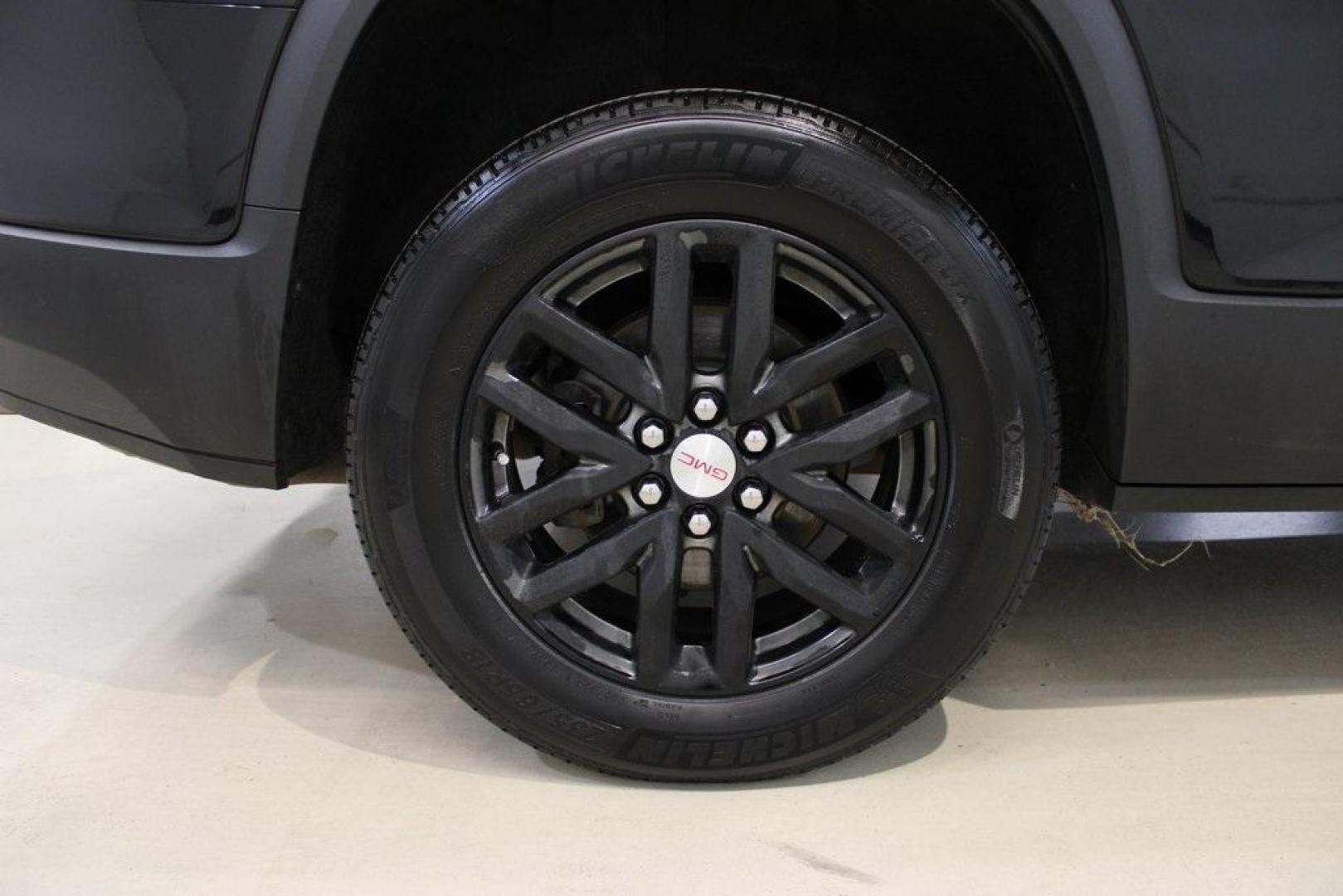 2018 Ebony Twilight Metallic /Cocoa/ Light Ash Gray GMC Acadia SLT-1 (1GKKNMLS1JZ) with an 3.6L V6 SIDI DOHC VVT engine, Automatic transmission, located at 15300 Midway Rd., Addison, TX, 75001, (972) 702-0011, 32.958321, -96.838074 - HOME OF THE NO HAGGLE PRICE - WHOLESALE PRICES TO THE PUBLIC!! Bluetooth, Hands Free Connectivity, Navigation, Premium Audio, 3rd Row Seat, Backup Camera, Leather Seats, Premium Wheels, Sunroof / Moonroof, non smoker, Acadia SLT-1, 4D Sport Utility, 3.6L V6 SIDI DOHC VVT, 6-Speed Automatic, FWD, Ebo - Photo#9
