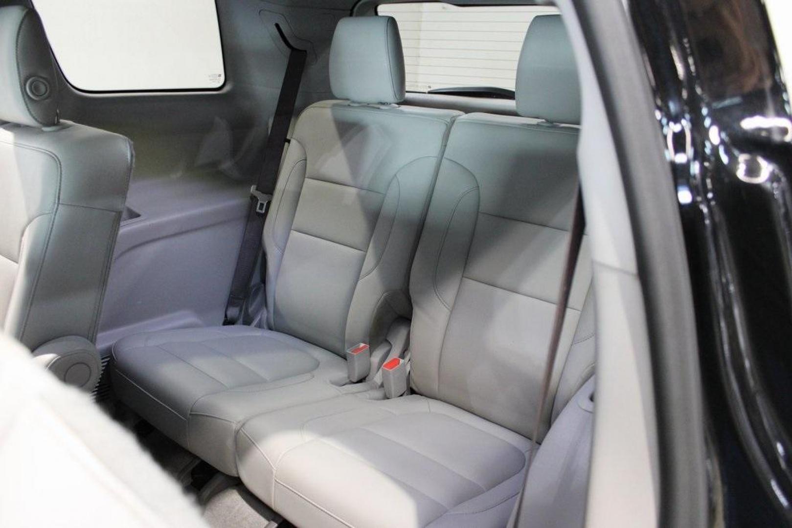 2018 Ebony Twilight Metallic /Cocoa/ Light Ash Gray GMC Acadia SLT-1 (1GKKNMLS1JZ) with an 3.6L V6 SIDI DOHC VVT engine, Automatic transmission, located at 15300 Midway Rd., Addison, TX, 75001, (972) 702-0011, 32.958321, -96.838074 - HOME OF THE NO HAGGLE PRICE - WHOLESALE PRICES TO THE PUBLIC!! Bluetooth, Hands Free Connectivity, Navigation, Premium Audio, 3rd Row Seat, Backup Camera, Leather Seats, Premium Wheels, Sunroof / Moonroof, non smoker, Acadia SLT-1, 4D Sport Utility, 3.6L V6 SIDI DOHC VVT, 6-Speed Automatic, FWD, Ebo - Photo#15