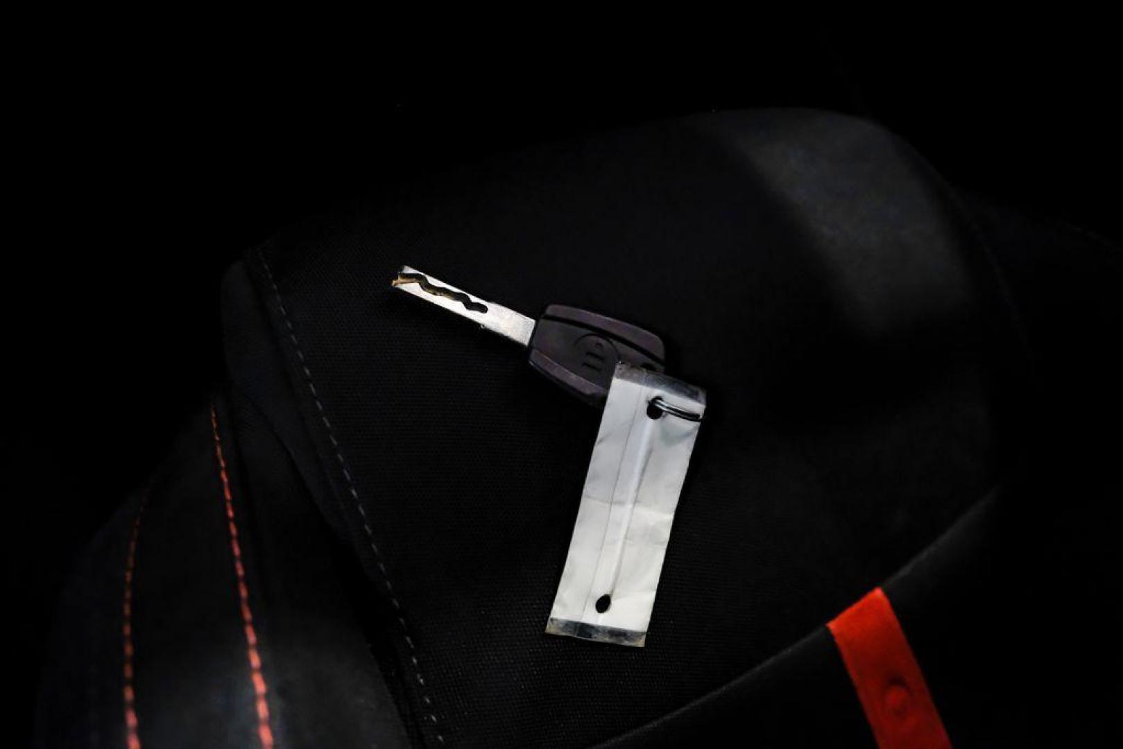 2015 Granito Lucente (Granite Crystal) /Black Fiat 500 Abarth (3C3CFFFH5FT) with an 1.4L I4 16V MultiAir Turbocharged engine, Automatic transmission, located at 15300 Midway Rd., Addison, TX, 75001, (972) 702-0011, 32.958321, -96.838074 - Photo#47