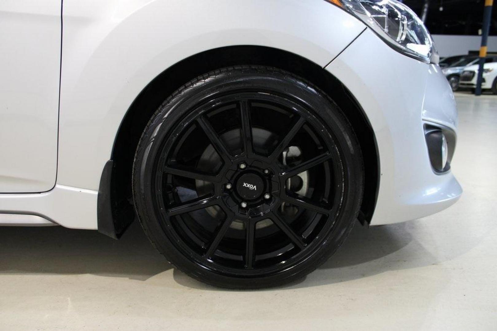 2014 Ironman Silver Metallic /Black Hyundai Veloster Turbo (KMHTC6AEXEU) with an 1.6L I4 DGI DOHC 16V Turbocharged engine, Manual transmission, located at 15300 Midway Rd., Addison, TX, 75001, (972) 702-0011, 32.958321, -96.838074 - Introducing the 2014 Hyundai Veloster Turbo, now available at Midway Auto Group in Addison, Texas. This distinctive hatchback combines sporty performance with innovative design, offering a driving experience that's both exhilarating and practical.<br><br>Key Features:<br><br>Engine: 1.6L Turbocharge - Photo#11