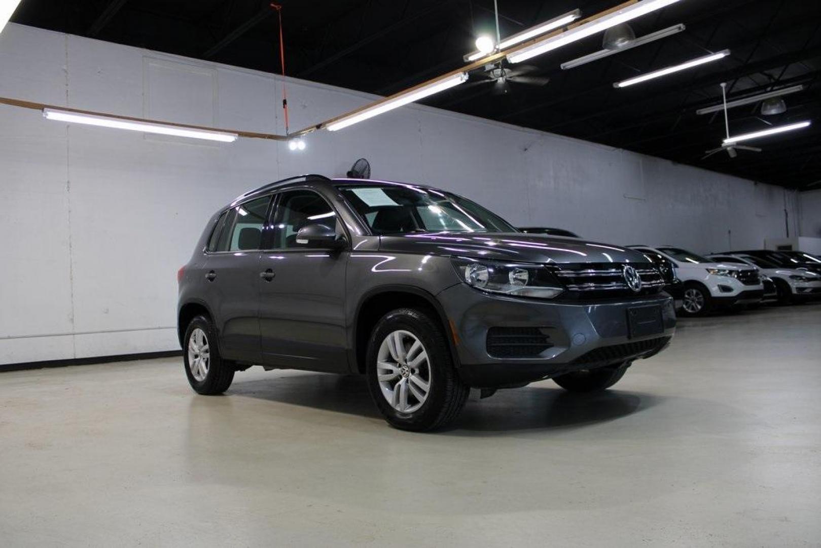 2016 Pepper / Gray /Charcoal Black Volkswagen Tiguan S (WVGAV7AX2GW) with an 2.0L 4-Cylinder Turbocharged engine, Automatic transmission, located at 15300 Midway Rd., Addison, TX, 75001, (972) 702-0011, 32.958321, -96.838074 - Photo#6
