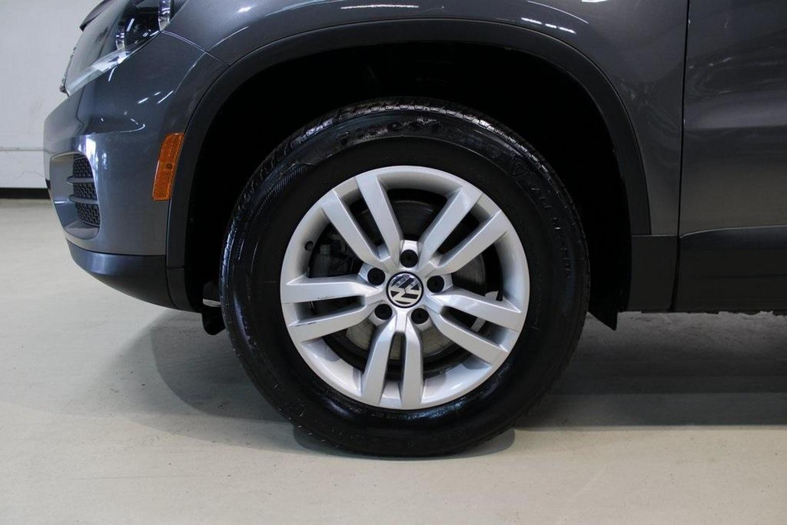 2016 Pepper / Gray /Charcoal Black Volkswagen Tiguan S (WVGAV7AX2GW) with an 2.0L 4-Cylinder Turbocharged engine, Automatic transmission, located at 15300 Midway Rd., Addison, TX, 75001, (972) 702-0011, 32.958321, -96.838074 - Photo#8