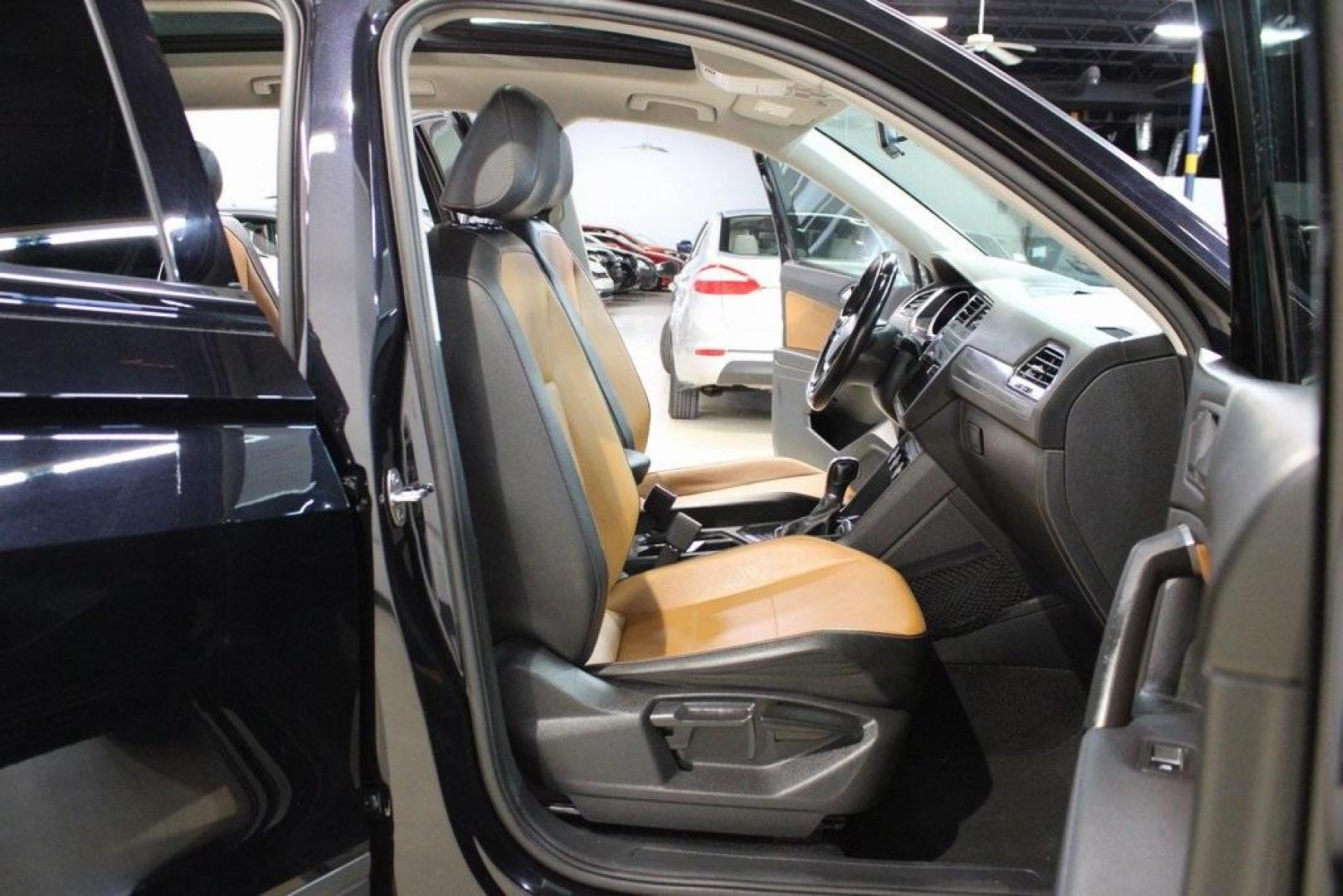 2019 Deep Black Pearl Volkswagen Tiguan 2.0T SE (3VV3B7AX0KM) with an 2.0L TSI DOHC engine, Automatic transmission, located at 15300 Midway Rd., Addison, TX, 75001, (972) 702-0011, 32.958321, -96.838074 - Photo#14