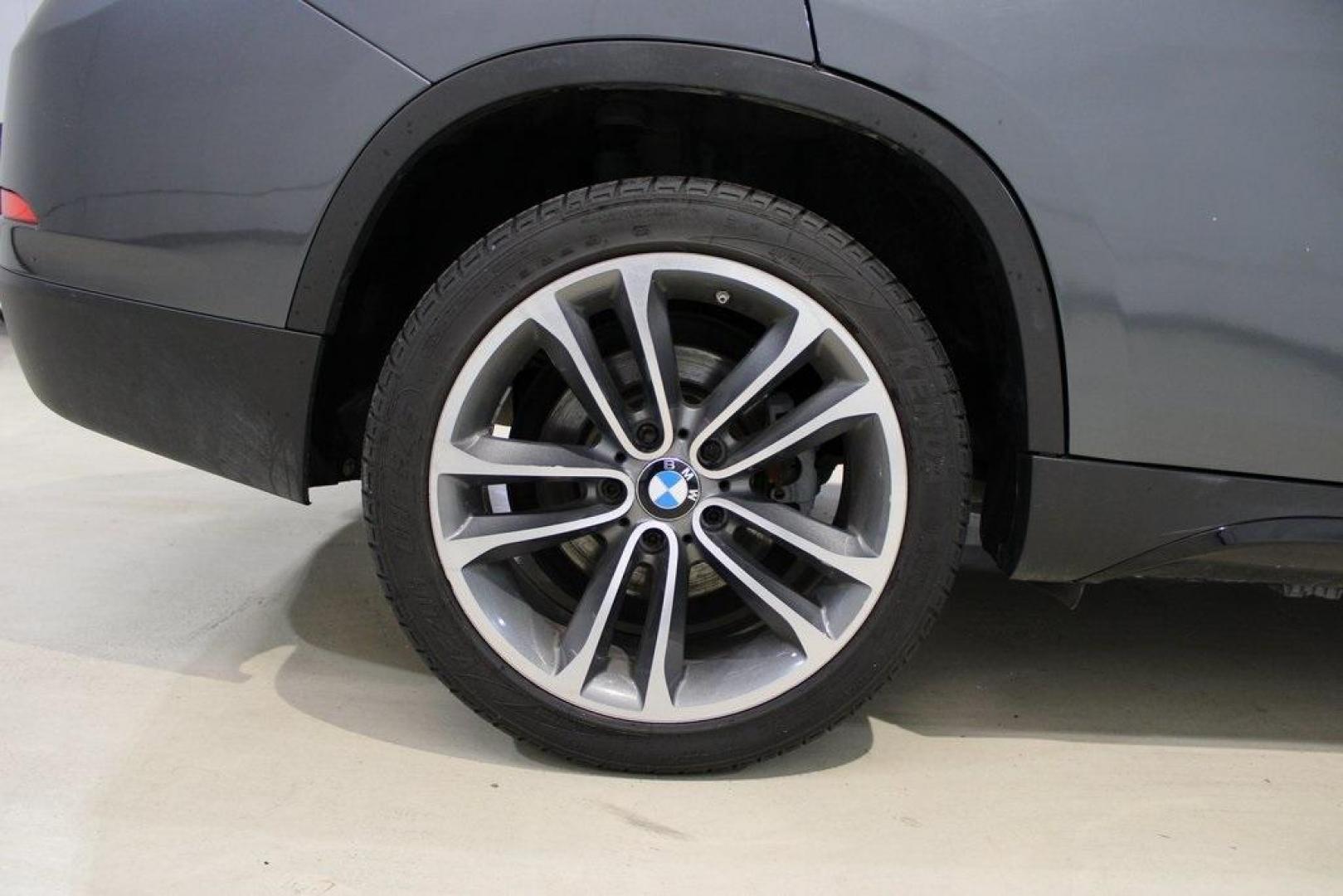 2015 Mineral Grey Metallic /Black BMW X1 xDrive28i (WBAVL1C56FV) with an 2.0L 4-Cylinder DOHC 16V TwinPower Turbo engine, Automatic transmission, located at 15300 Midway Rd., Addison, TX, 75001, (972) 702-0011, 32.958321, -96.838074 - Introducing the 2015 BMW X1 xDrive28i, now available at Midway Auto Group in Addison, Texas. This compact luxury SUV combines BMW's renowned performance with versatility and style, making it an excellent choice for both city driving and weekend adventures.<br><br>Key Features:<br><br>Engine: 2.0-lit - Photo#10