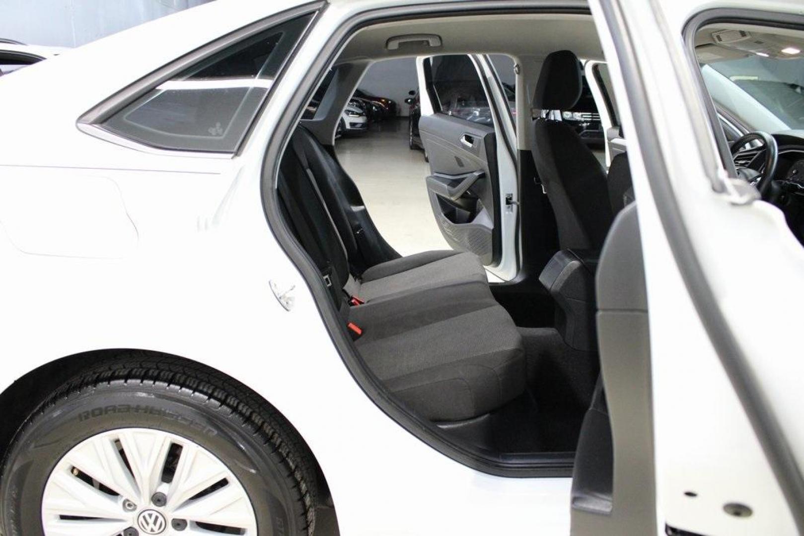 2019 White /Titan Black Volkswagen Jetta 1.4T S (3VWCB7BUXKM) with an 1.4L TSI engine, Automatic transmission, located at 15300 Midway Rd., Addison, TX, 75001, (972) 702-0011, 32.958321, -96.838074 - ntroducing the 2019 Volkswagen Jetta 1.4T S, now available at Midway Auto Group in Addison, Texas. This stylish sedan combines performance, efficiency, and modern features, making it an excellent choice for both daily commutes and weekend drives.<br><br>Key Features:<br><br>Engine: 1.4L TSI Turbocha - Photo#13