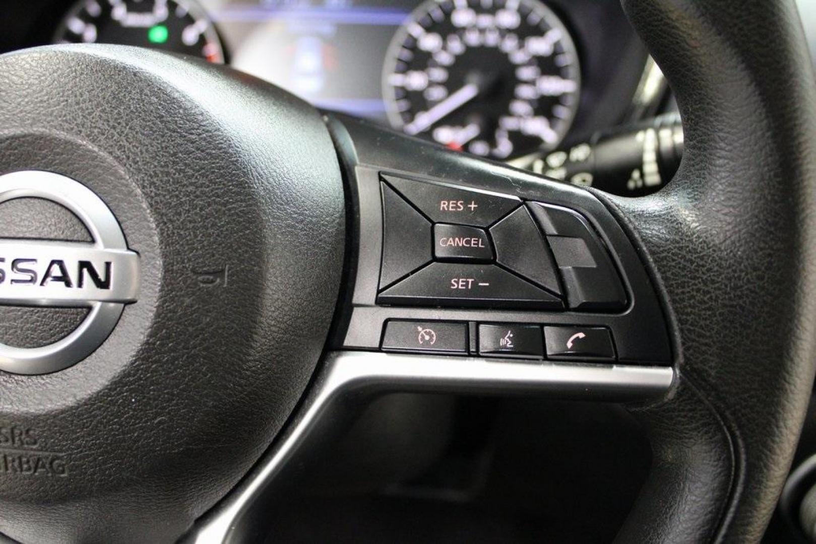 2019 Glacier White /Charcoal Nissan Altima 2.5 S (1N4BL4BV8KC) with an 2.5L 4-Cylinder DOHC 16V engine, CVT transmission, located at 15300 Midway Rd., Addison, TX, 75001, (972) 702-0011, 32.958321, -96.838074 - Photo#20