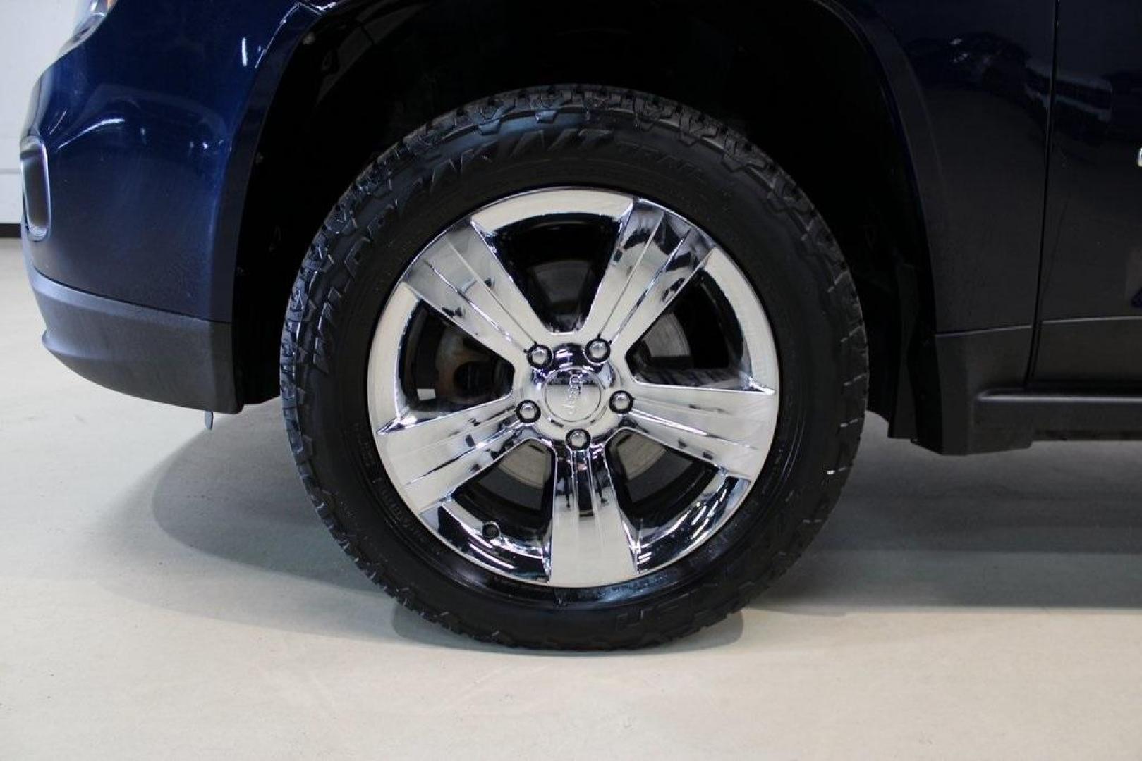 2016 True Blue Pearlcoat /Gray Jeep Compass High Altitude (1C4NJDEB3GD) with an 2.4L I4 DOHC 16V Dual VVT engine, Automatic transmission, located at 15300 Midway Rd., Addison, TX, 75001, (972) 702-0011, 32.958321, -96.838074 - Introducing the 2016 Jeep Compass High Altitude, now available at Midway Auto Group in Addison, Texas. This versatile SUV combines rugged capability with refined comfort, making it an excellent choice for both urban commutes and weekend adventures.<br><br>Key Features:<br><br>Engine: 2.4L I4 DOHC 16 - Photo#11