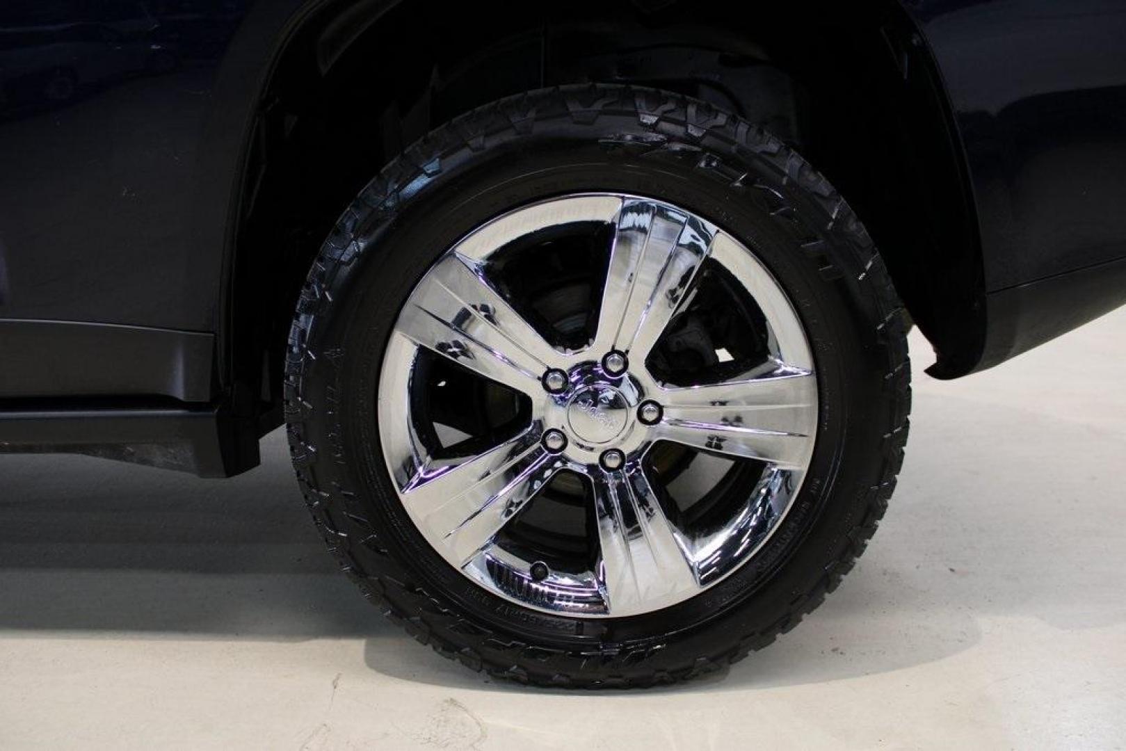 2016 True Blue Pearlcoat /Gray Jeep Compass High Altitude (1C4NJDEB3GD) with an 2.4L I4 DOHC 16V Dual VVT engine, Automatic transmission, located at 15300 Midway Rd., Addison, TX, 75001, (972) 702-0011, 32.958321, -96.838074 - Introducing the 2016 Jeep Compass High Altitude, now available at Midway Auto Group in Addison, Texas. This versatile SUV combines rugged capability with refined comfort, making it an excellent choice for both urban commutes and weekend adventures.<br><br>Key Features:<br><br>Engine: 2.4L I4 DOHC 16 - Photo#12