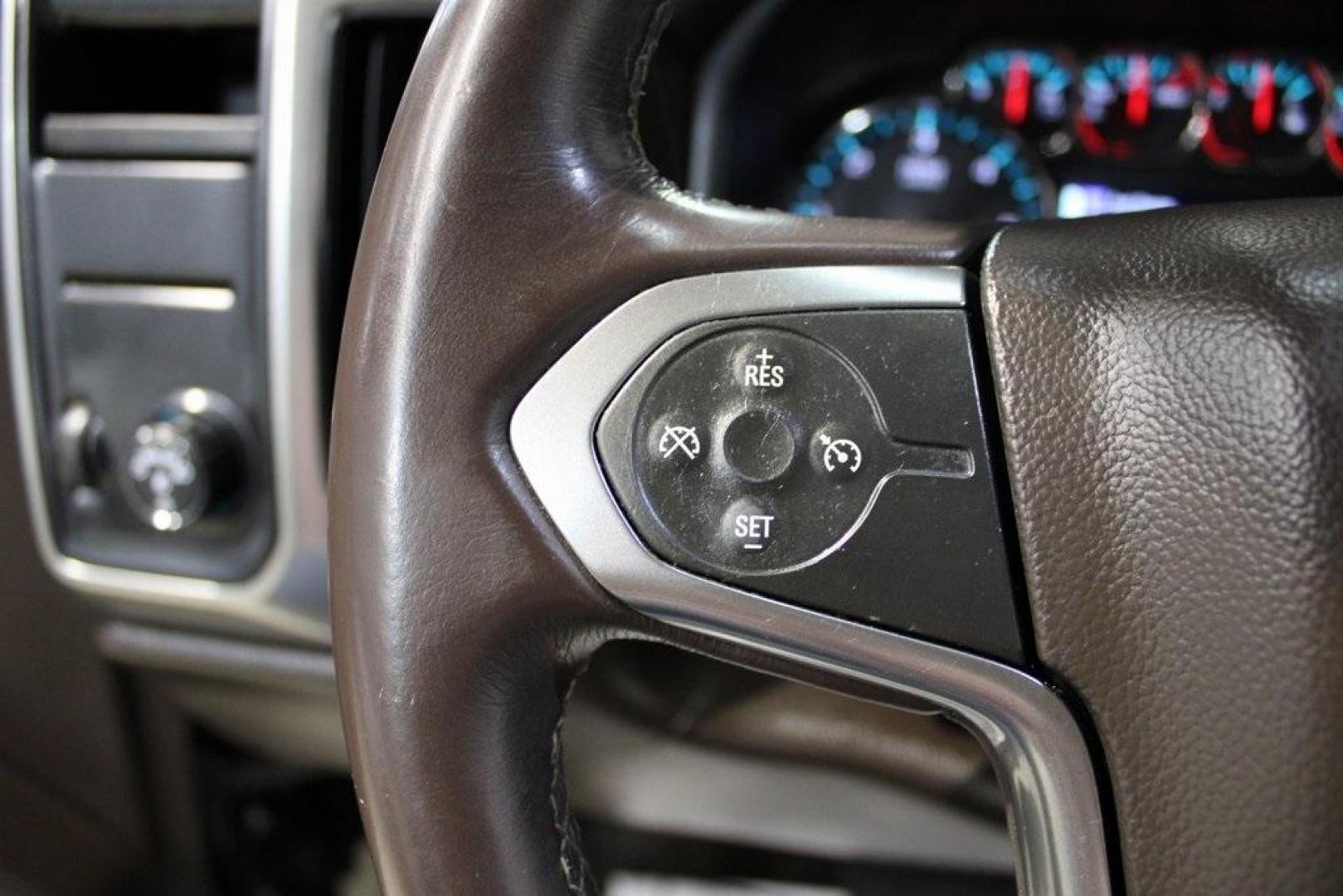 2017 Black /Cocoa/Dune Chevrolet Silverado 1500 LT (3GCPCREC5HG) with an EcoTec3 5.3L V8 engine, Automatic transmission, located at 15300 Midway Rd., Addison, TX, 75001, (972) 702-0011, 32.958321, -96.838074 - HOME OF THE NO HAGGLE PRICE - WHOLESALE PRICES TO THE PUBLIC!! Silverado 1500 LT LT1, 4D Crew Cab, EcoTec3 5.3L V8, 6-Speed Automatic Electronic with Overdrive, RWD, Black, Cocoa/Dune Cloth. Odometer is 1392 miles below market average!<br><br>Black 2017 Chevrolet Silverado 1500 LT<br><br><br>Awards: - Photo#25