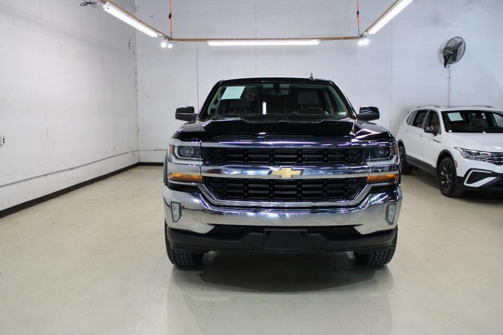 2017 Black /Cocoa/Dune Chevrolet Silverado 1500 LT (3GCPCREC5HG) with an EcoTec3 5.3L V8 engine, Automatic transmission, located at 15300 Midway Rd., Addison, TX, 75001, (972) 702-0011, 32.958321, -96.838074 - HOME OF THE NO HAGGLE PRICE - WHOLESALE PRICES TO THE PUBLIC!! Silverado 1500 LT LT1, 4D Crew Cab, EcoTec3 5.3L V8, 6-Speed Automatic Electronic with Overdrive, RWD, Black, Cocoa/Dune Cloth. Odometer is 1392 miles below market average!<br><br>Black 2017 Chevrolet Silverado 1500 LT<br><br><br>Awards: - Photo#5