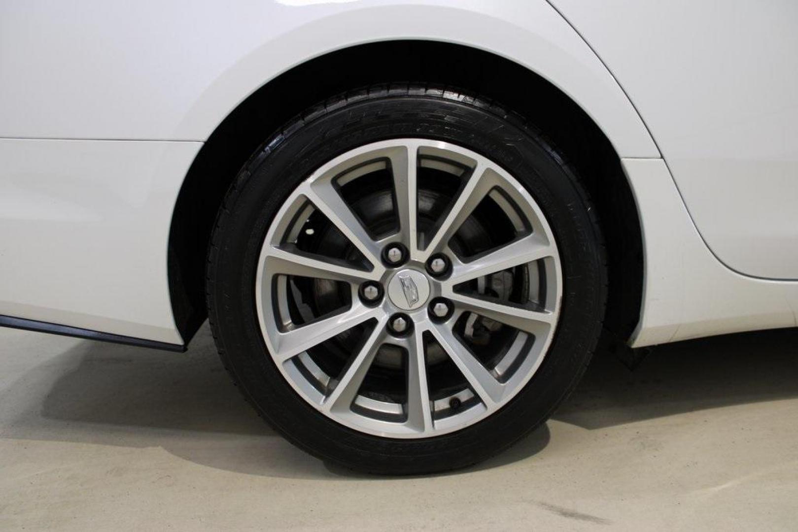 2019 Crystal White Tricoat /Light Platinum With Jet Black Accents Cadillac CTS 2.0L Turbo Luxury (1G6AR5SX9K0) with an 2.0L Turbo I4 DI DOHC VVT engine, Automatic transmission, located at 15300 Midway Rd., Addison, TX, 75001, (972) 702-0011, 32.958321, -96.838074 - Photo#10