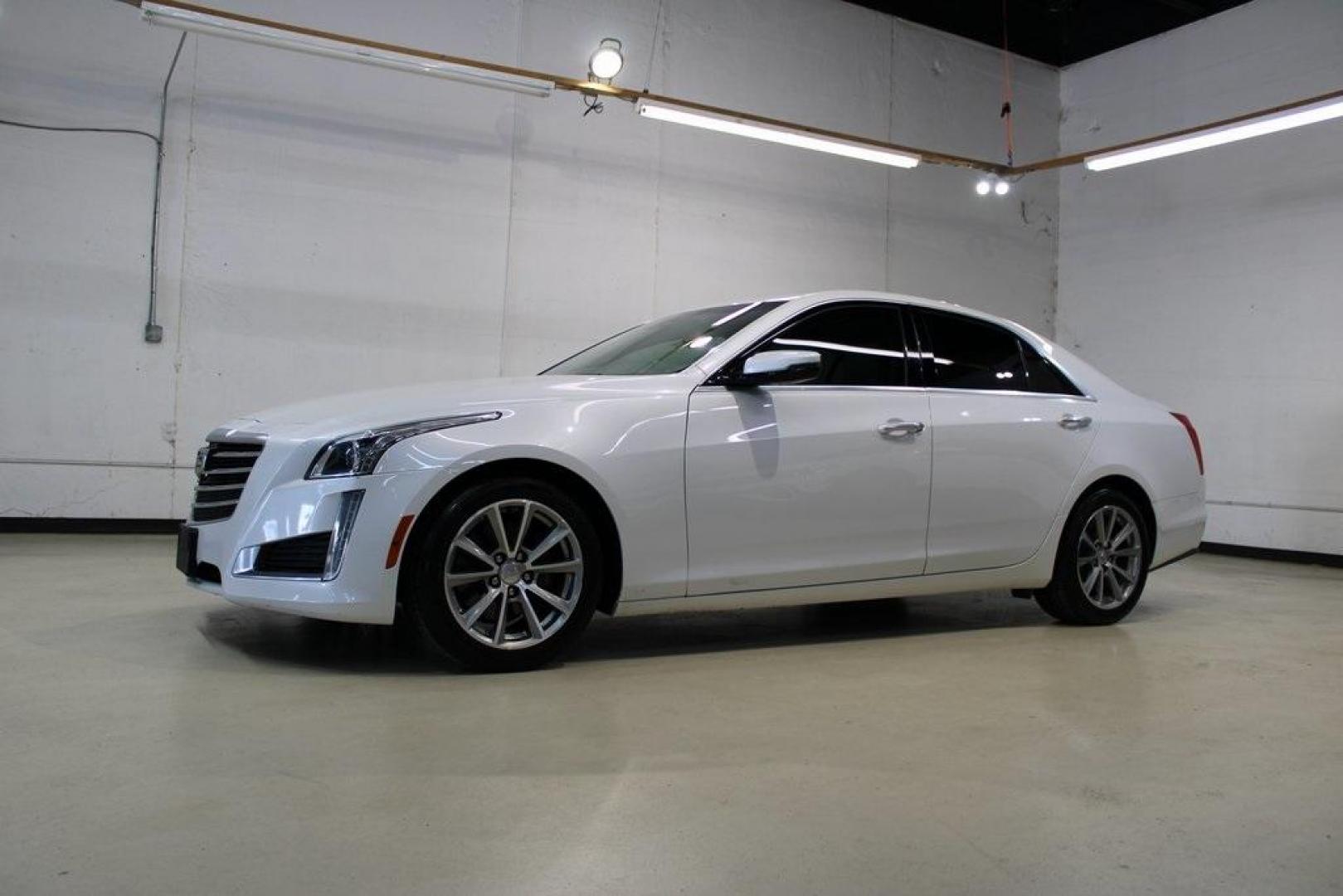 2019 Crystal White Tricoat /Light Platinum With Jet Black Accents Cadillac CTS 2.0L Turbo Luxury (1G6AR5SX9K0) with an 2.0L Turbo I4 DI DOHC VVT engine, Automatic transmission, located at 15300 Midway Rd., Addison, TX, 75001, (972) 702-0011, 32.958321, -96.838074 - Photo#4
