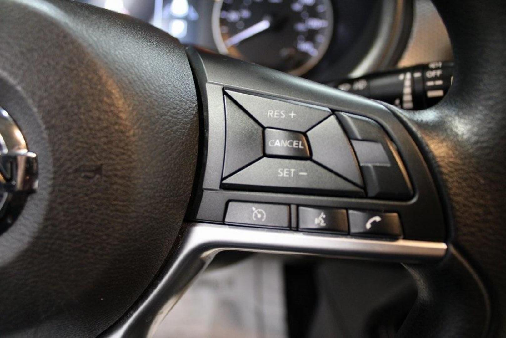 2019 Aspen White Tricoat /Charcoal Nissan Kicks SV (3N1CP5CU4KL) with an 1.6L 4-Cylinder DOHC 16V engine, CVT transmission, located at 15300 Midway Rd., Addison, TX, 75001, (972) 702-0011, 32.958321, -96.838074 - Photo#22