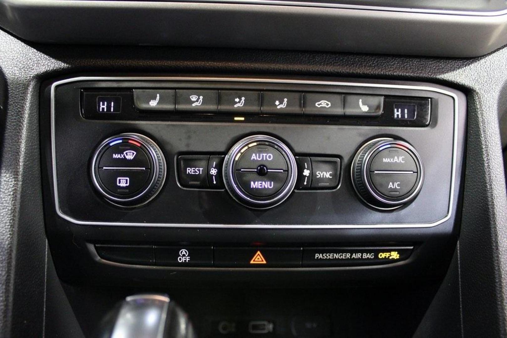 2019 Pure White /Titan Black Volkswagen Atlas 3.6L V6 SE (1V2WR2CA7KC) with an 3.6L VR6 engine, Automatic transmission, located at 15300 Midway Rd., Addison, TX, 75001, (972) 702-0011, 32.958321, -96.838074 - HOME OF THE NO HAGGLE PRICE - WHOLESALE PRICES TO THE PUBLIC!! Atlas 3.6L V6 SE w/Technology, 4D Sport Utility, 3.6L VR6, 8-Speed Automatic with Tiptronic, FWD.<br><br>Deep Black Pearl 2019 Volkswagen Atlas 3.6L V6 SE<br><br><br>Awards:<br> * 2019 KBB.com 12 Best Family Cars * 2019 KBB.com 10 Bes - Photo#22