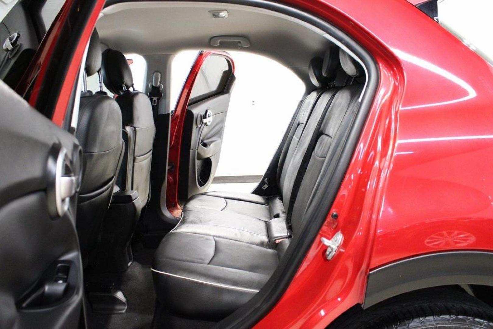 2018 Amore Red Metallic /Black Fiat 500X Trekking (ZFBCFXCB2JP) with an 2.4L I4 engine, Automatic transmission, located at 15300 Midway Rd., Addison, TX, 75001, (972) 702-0011, 32.958321, -96.838074 - Photo#15