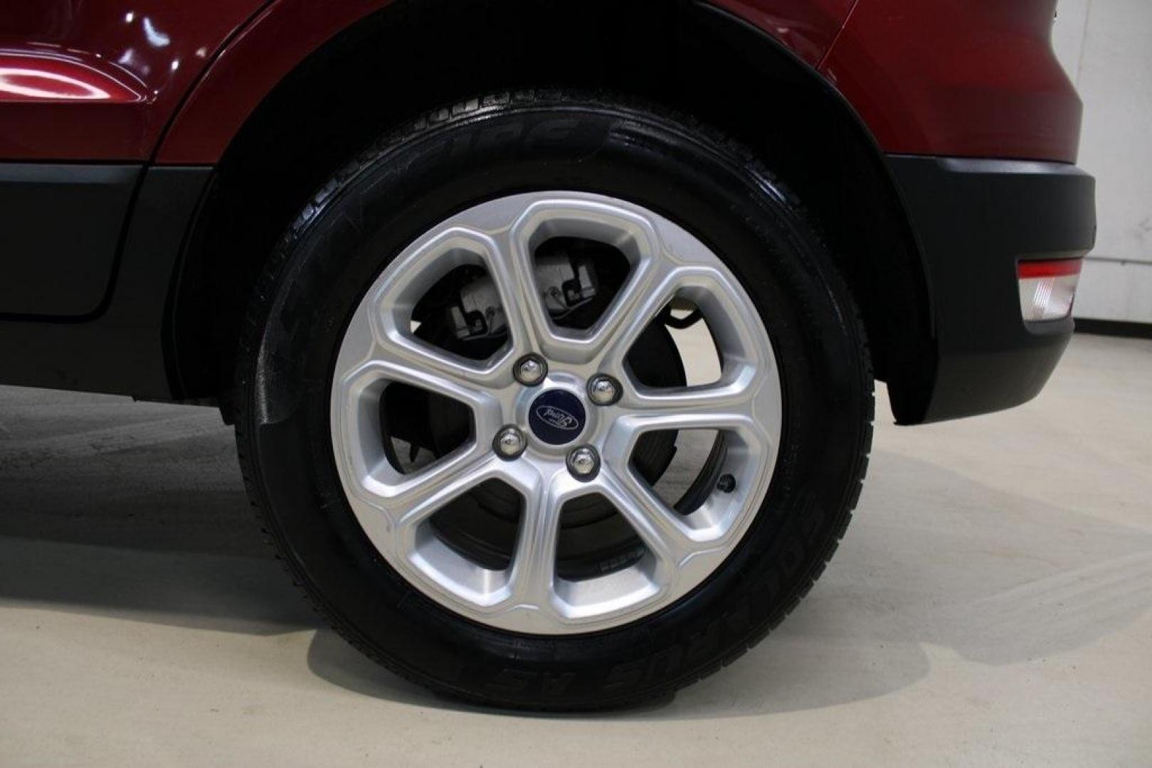 2021 Ruby Red /Ebony Black Ford EcoSport SE (MAJ3S2GE7MC) with an EcoBoost 1.0L I3 GTDi DOHC Turbocharged VCT engine, Automatic transmission, located at 15300 Midway Rd., Addison, TX, 75001, (972) 702-0011, 32.958321, -96.838074 - Introducing the 2021 Ford EcoSport SE, now available at Midway Auto Group in Addison, Texas. This compact SUV offers a perfect blend of efficiency, versatility, and modern features, making it an ideal choice for both city commutes and weekend adventures.<br><br>Key Features:<br><br>Engine: 1.0L EcoB - Photo#9