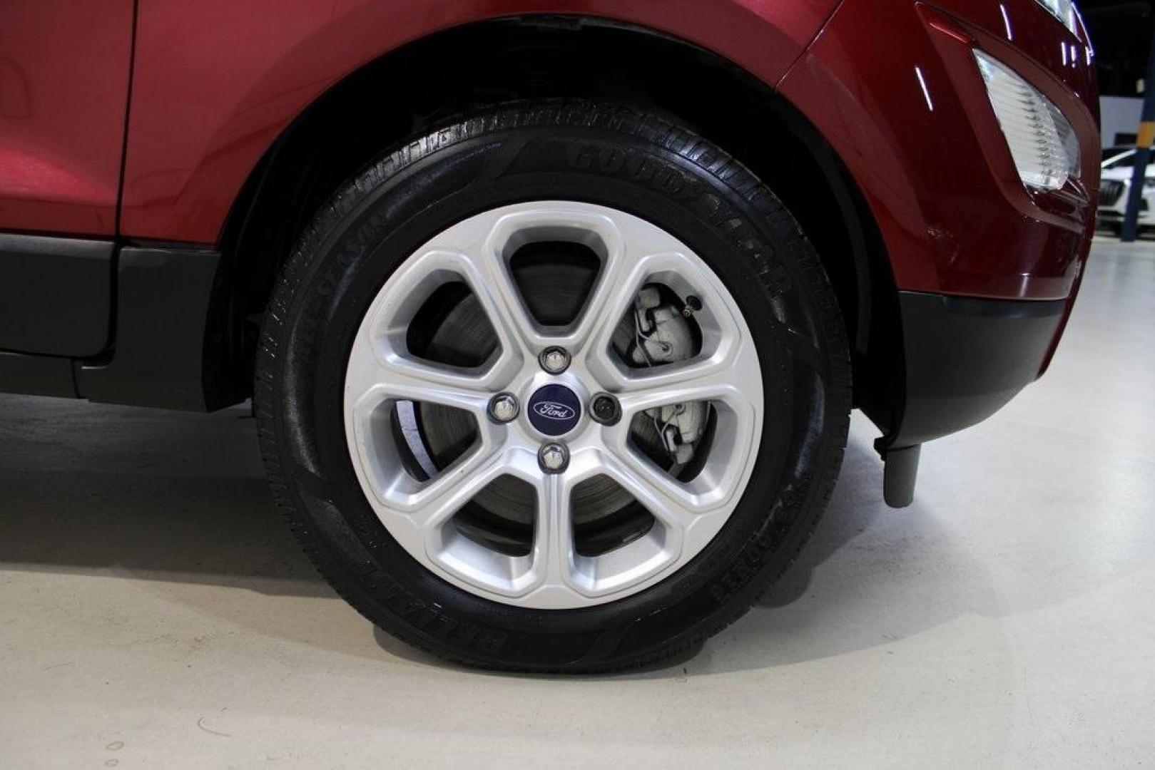 2021 Ruby Red /Ebony Black Ford EcoSport SE (MAJ3S2GE7MC) with an EcoBoost 1.0L I3 GTDi DOHC Turbocharged VCT engine, Automatic transmission, located at 15300 Midway Rd., Addison, TX, 75001, (972) 702-0011, 32.958321, -96.838074 - Introducing the 2021 Ford EcoSport SE, now available at Midway Auto Group in Addison, Texas. This compact SUV offers a perfect blend of efficiency, versatility, and modern features, making it an ideal choice for both city commutes and weekend adventures.<br><br>Key Features:<br><br>Engine: 1.0L EcoB - Photo#11