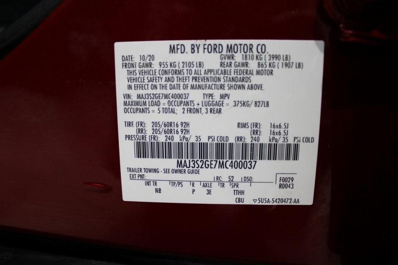 2021 Ruby Red /Ebony Black Ford EcoSport SE (MAJ3S2GE7MC) with an EcoBoost 1.0L I3 GTDi DOHC Turbocharged VCT engine, Automatic transmission, located at 15300 Midway Rd., Addison, TX, 75001, (972) 702-0011, 32.958321, -96.838074 - Introducing the 2021 Ford EcoSport SE, now available at Midway Auto Group in Addison, Texas. This compact SUV offers a perfect blend of efficiency, versatility, and modern features, making it an ideal choice for both city commutes and weekend adventures.<br><br>Key Features:<br><br>Engine: 1.0L EcoB - Photo#30