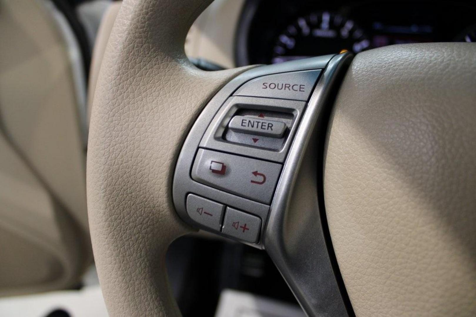 2015 Glacier White /Beige Nissan Altima 2.5 S (1N4AL3AP8FN) with an 2.5L I4 DOHC 16V engine, CVT transmission, located at 15300 Midway Rd., Addison, TX, 75001, (972) 702-0011, 32.958321, -96.838074 - Introducing the 2015 Nissan Altima 2.5 S, now available at Midway Auto Group in Addison, Texas. This midsize sedan offers a harmonious blend of style, efficiency, and comfort, making it an excellent choice for both daily commutes and long-distance drives.<br><br>Key Features:<br><br>Engine: 2.5L I4 - Photo#21