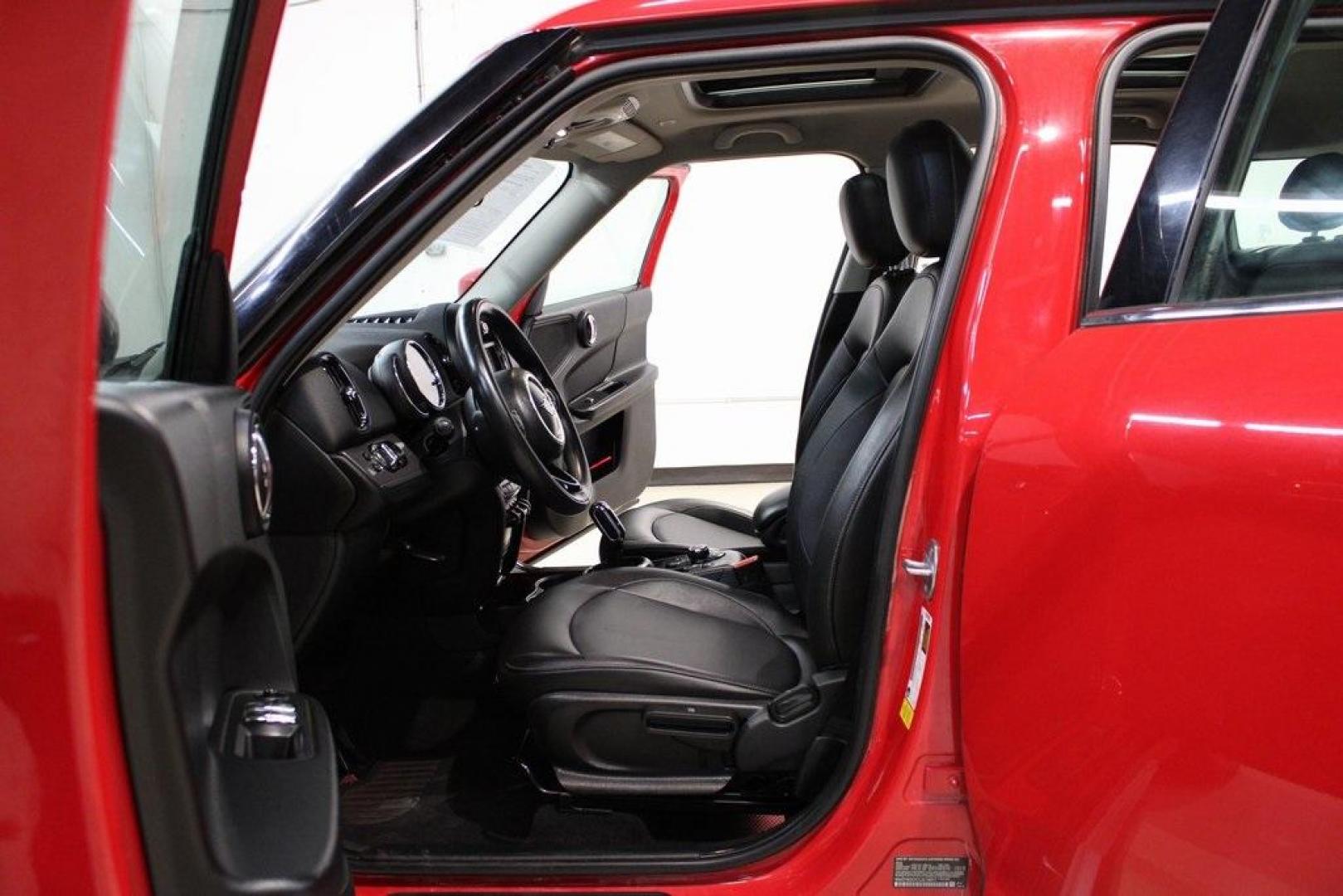 2020 Chili Red /Carbon Black MINI Cooper Countryman Classic (WMZYW3C07L3) with an 1.5L I-3 engine, Automatic transmission, located at 15300 Midway Rd., Addison, TX, 75001, (972) 702-0011, 32.958321, -96.838074 - Introducing the 2020 MINI Cooper S Countryman, now available at Midway Auto Group in Addison, Texas. This compact crossover seamlessly blends iconic MINI styling with modern performance and versatility, making it an ideal choice for both city commutes and weekend adventures.<br><br>Key Features:<br> - Photo#14