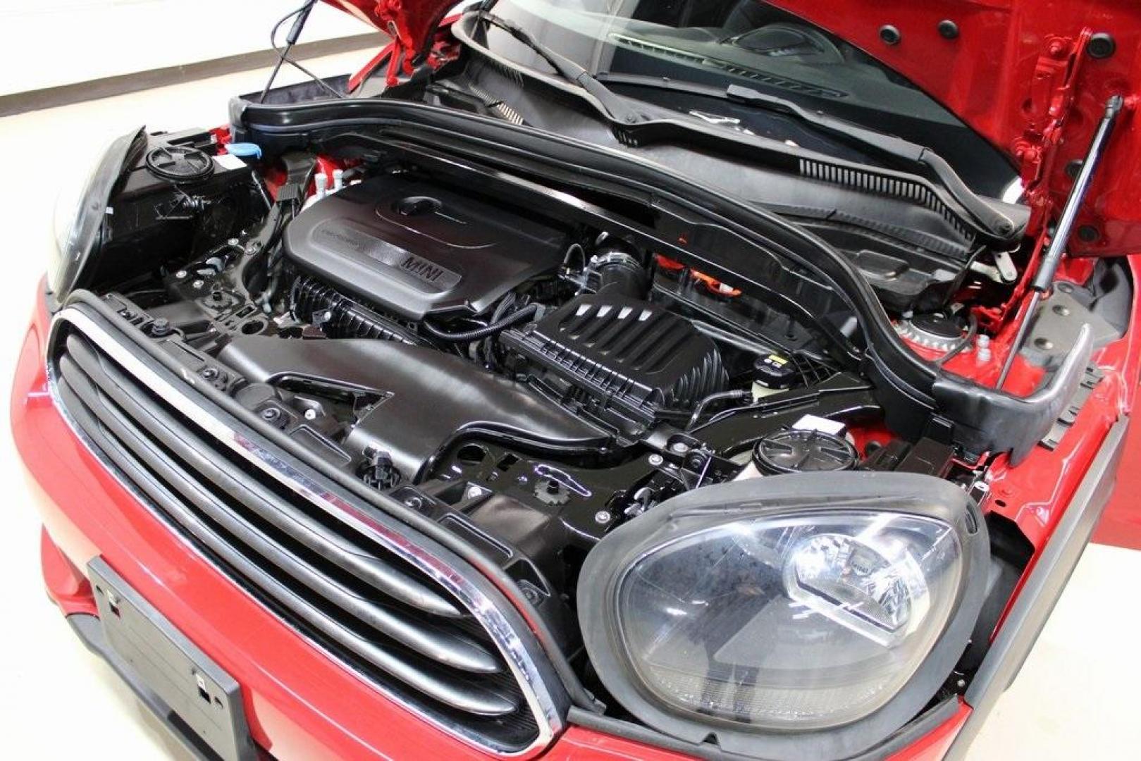 2020 Chili Red /Carbon Black MINI Cooper Countryman Classic (WMZYW3C07L3) with an 1.5L I-3 engine, Automatic transmission, located at 15300 Midway Rd., Addison, TX, 75001, (972) 702-0011, 32.958321, -96.838074 - Introducing the 2020 MINI Cooper S Countryman, now available at Midway Auto Group in Addison, Texas. This compact crossover seamlessly blends iconic MINI styling with modern performance and versatility, making it an ideal choice for both city commutes and weekend adventures.<br><br>Key Features:<br> - Photo#30