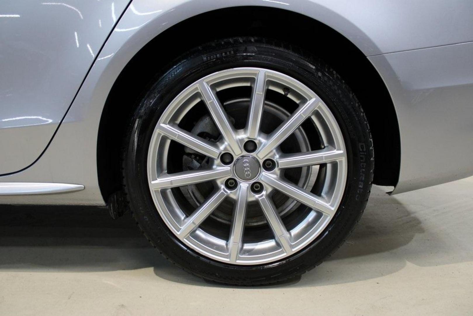 2016 Florett Silver Metallic Audi A4 2.0T Premium (WAUAFAFL7GN) with an 2.0L 4-Cylinder TFSI DOHC engine, CVT transmission, located at 15300 Midway Rd., Addison, TX, 75001, (972) 702-0011, 32.958321, -96.838074 - Photo#9