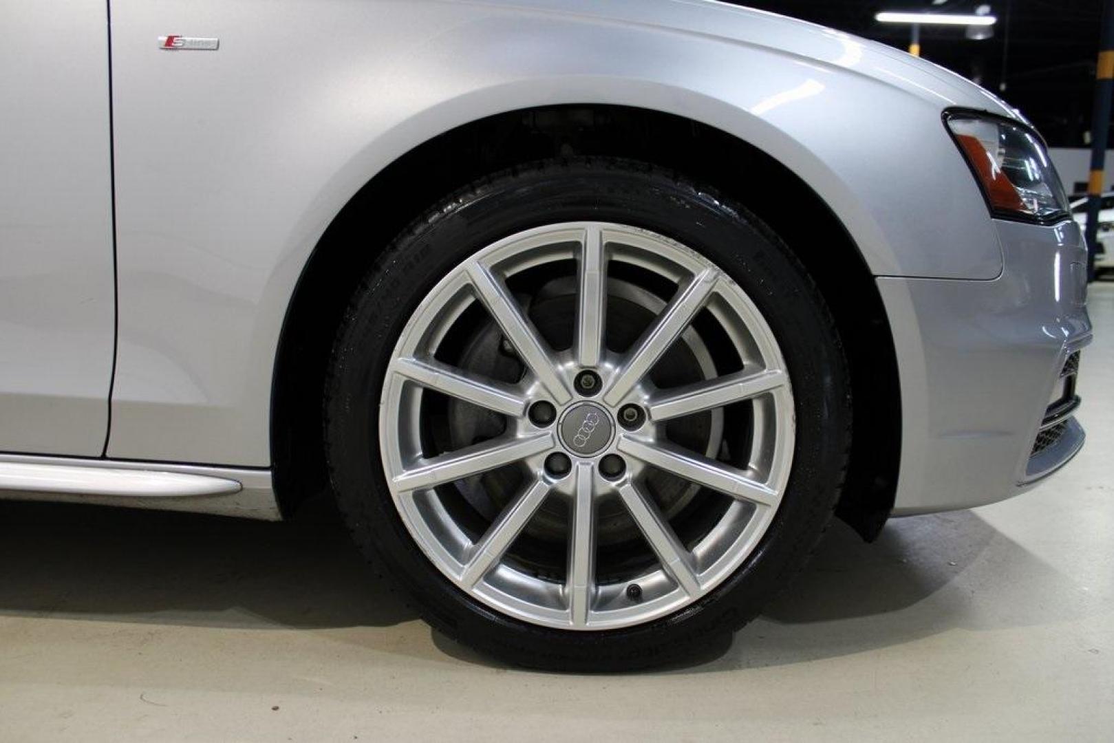 2016 Florett Silver Metallic Audi A4 2.0T Premium (WAUAFAFL7GN) with an 2.0L 4-Cylinder TFSI DOHC engine, CVT transmission, located at 15300 Midway Rd., Addison, TX, 75001, (972) 702-0011, 32.958321, -96.838074 - Photo#11