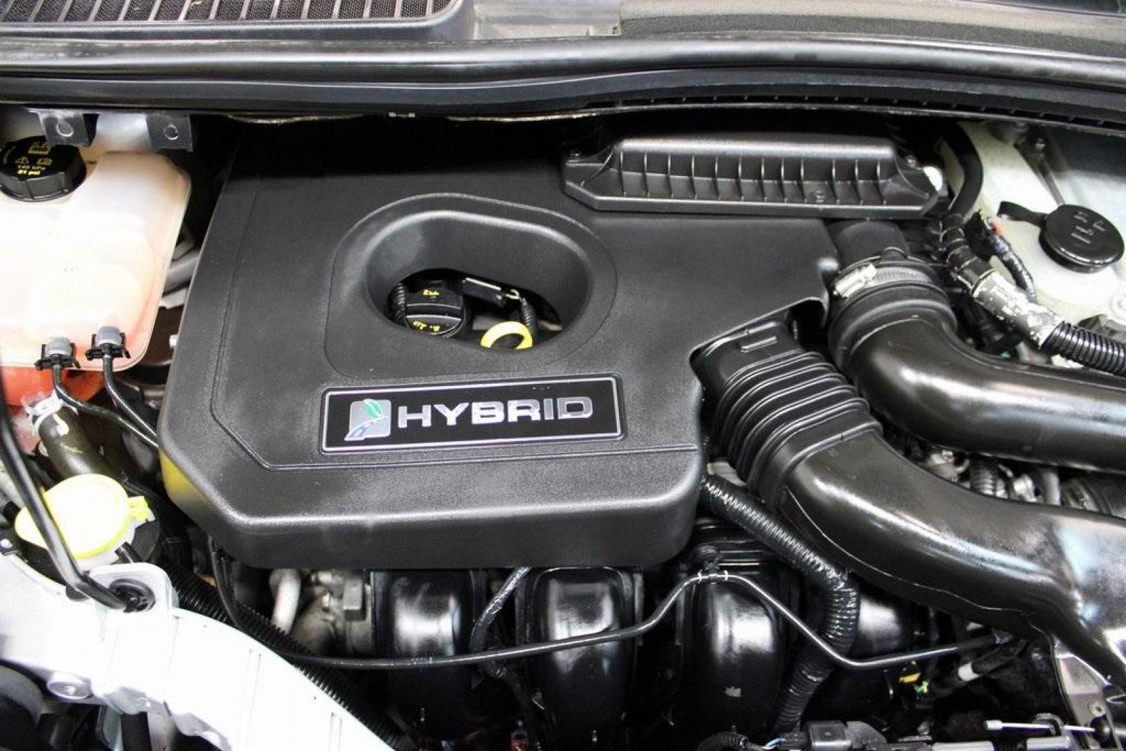 2018 Ingot Silver /Charcoal Black Ford C-Max Hybrid SE (1FADP5AU1JL) with an I4 Hybrid engine, CVT transmission, located at 15300 Midway Rd., Addison, TX, 75001, (972) 702-0011, 32.958321, -96.838074 - Photo#26
