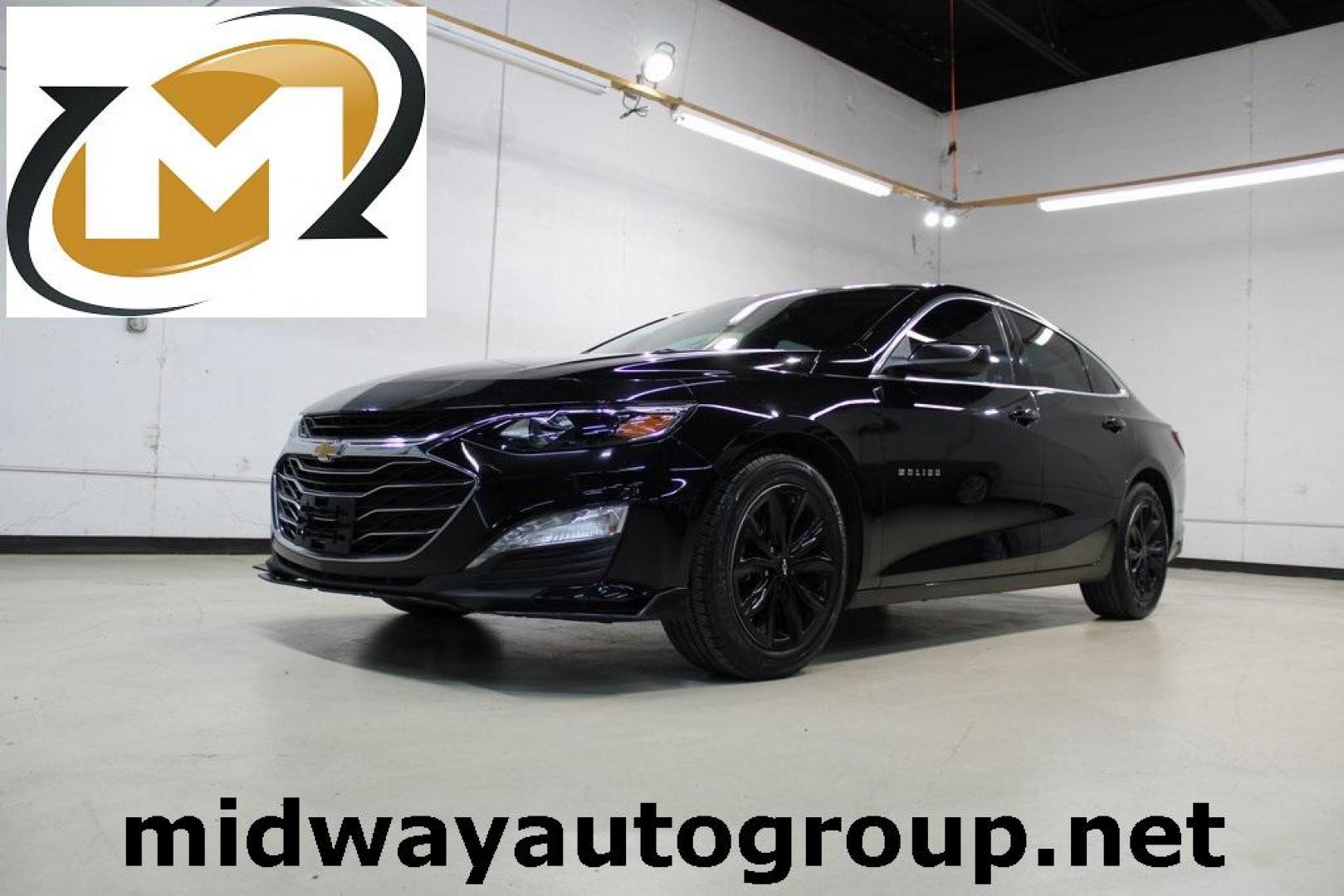 2020 Mosaic Black Metallic /Jet Black Chevrolet Malibu LT (1G1ZD5ST1LF) with an 1.5L DOHC engine, CVT transmission, located at 15300 Midway Rd., Addison, TX, 75001, (972) 702-0011, 32.958321, -96.838074 - Photo#0