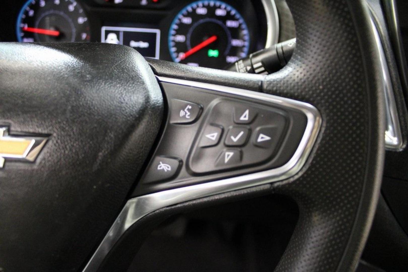 2020 Mosaic Black Metallic /Jet Black Chevrolet Malibu LT (1G1ZD5ST1LF) with an 1.5L DOHC engine, CVT transmission, located at 15300 Midway Rd., Addison, TX, 75001, (972) 702-0011, 32.958321, -96.838074 - Photo#23