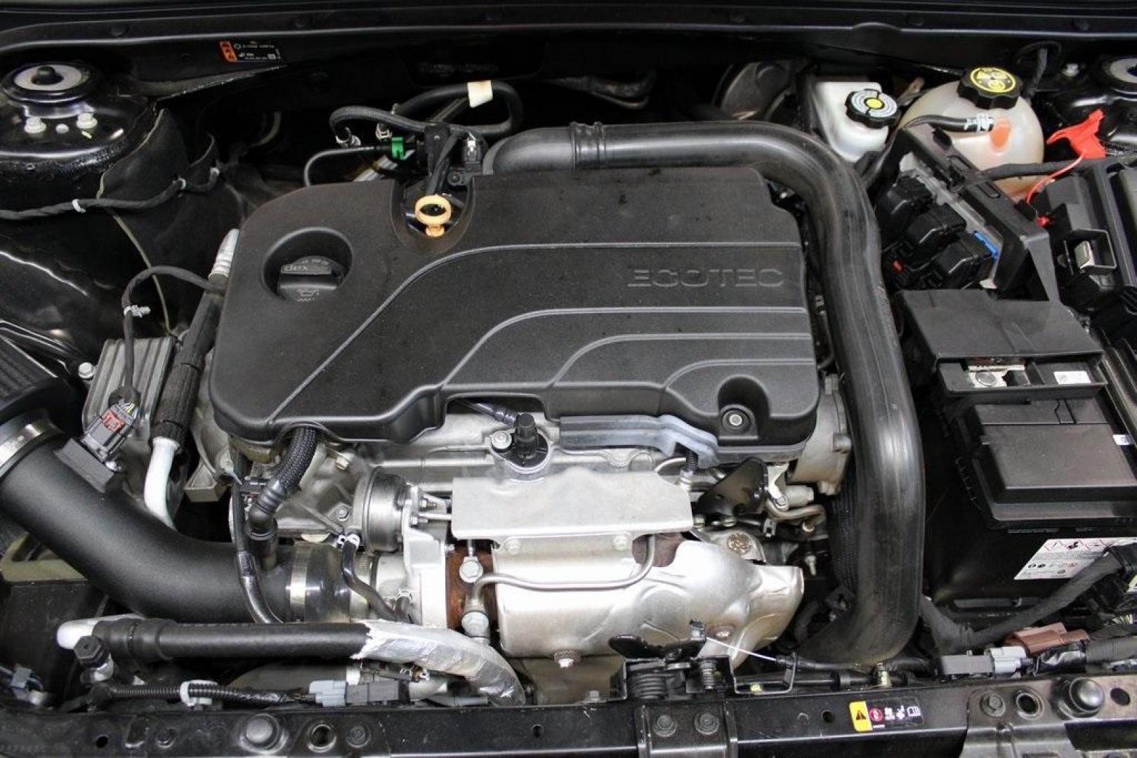 2020 Mosaic Black Metallic /Jet Black Chevrolet Malibu LT (1G1ZD5ST1LF) with an 1.5L DOHC engine, CVT transmission, located at 15300 Midway Rd., Addison, TX, 75001, (972) 702-0011, 32.958321, -96.838074 - Photo#28
