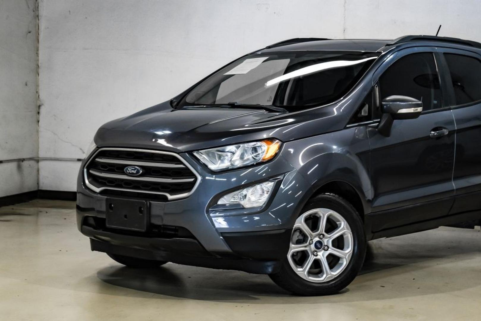2019 Smoke Metallic /Black Ford EcoSport SE (MAJ3S2GE4KC) with an EcoBoost 1.0L I3 GTDi DOHC Turbocharged VCT engine, Automatic transmission, located at 15300 Midway Rd., Addison, TX, 75001, (972) 702-0011, 32.958321, -96.838074- Photo#5