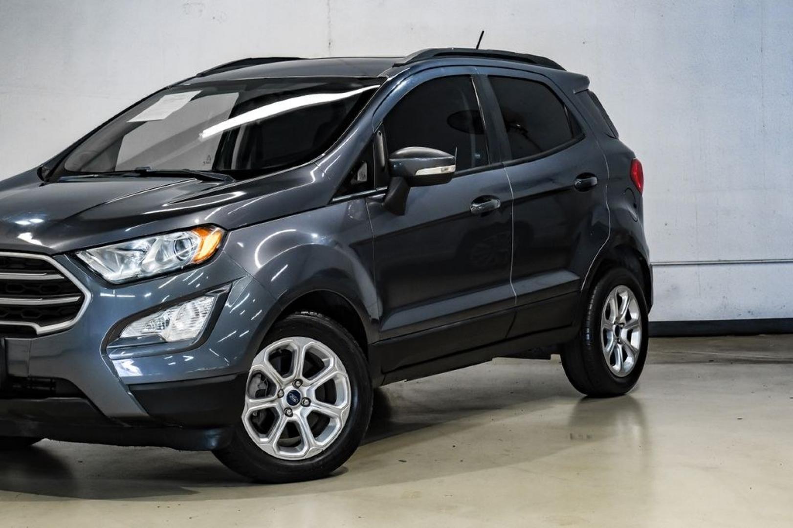 2019 Smoke Metallic /Black Ford EcoSport SE (MAJ3S2GE4KC) with an EcoBoost 1.0L I3 GTDi DOHC Turbocharged VCT engine, Automatic transmission, located at 15300 Midway Rd., Addison, TX, 75001, (972) 702-0011, 32.958321, -96.838074- Photo#6