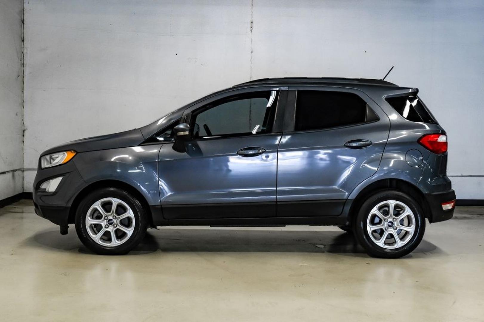 2019 Smoke Metallic /Black Ford EcoSport SE (MAJ3S2GE4KC) with an EcoBoost 1.0L I3 GTDi DOHC Turbocharged VCT engine, Automatic transmission, located at 15300 Midway Rd., Addison, TX, 75001, (972) 702-0011, 32.958321, -96.838074- Photo#15