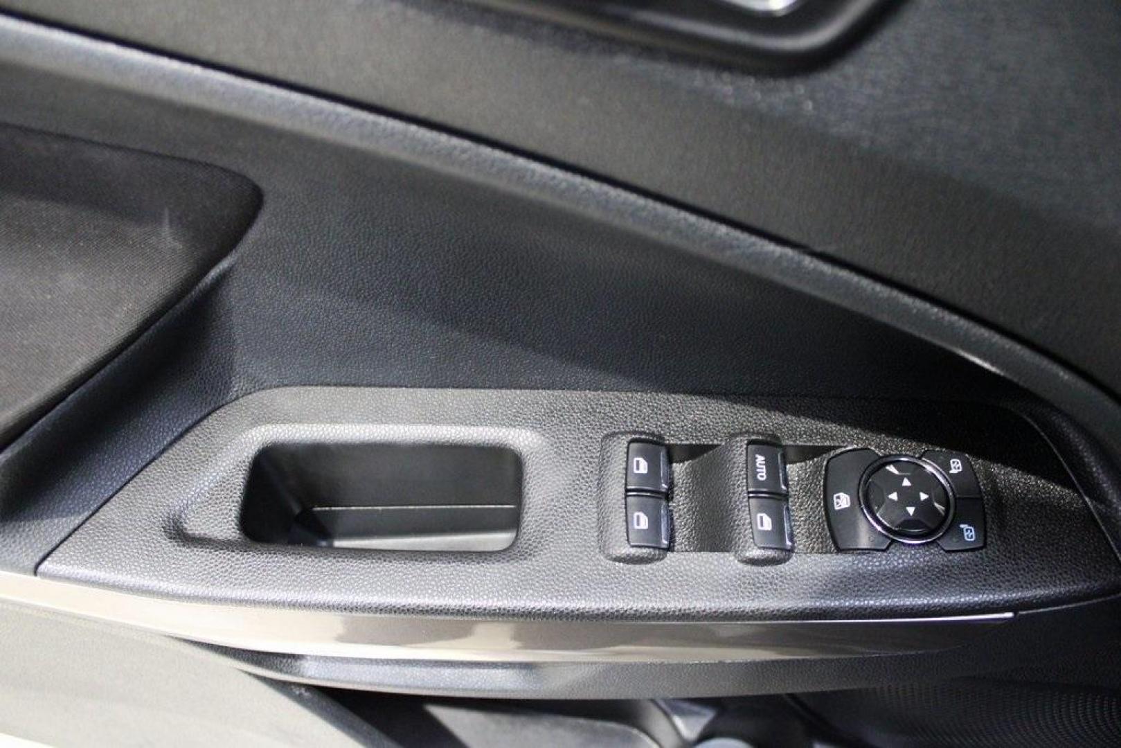 2019 Smoke /Ebony Black Ford EcoSport SE (MAJ3S2GE4KC) with an EcoBoost 1.0L I3 GTDi DOHC Turbocharged VCT engine, Automatic transmission, located at 15300 Midway Rd., Addison, TX, 75001, (972) 702-0011, 32.958321, -96.838074 - HOME OF THE NO HAGGLE PRICE - WHOLESALE PRICES TO THE PUBLIC!!<br><br>Smoke 2019 Ford EcoSport SE<br><br>27/29 City/Highway MPG<br><br><br>At Midway Auto Group, we strive to provide you with the best quality vehicles for the lowest possible price, and this 2019 Ford EcoSport is no exception,We finan - Photo#28