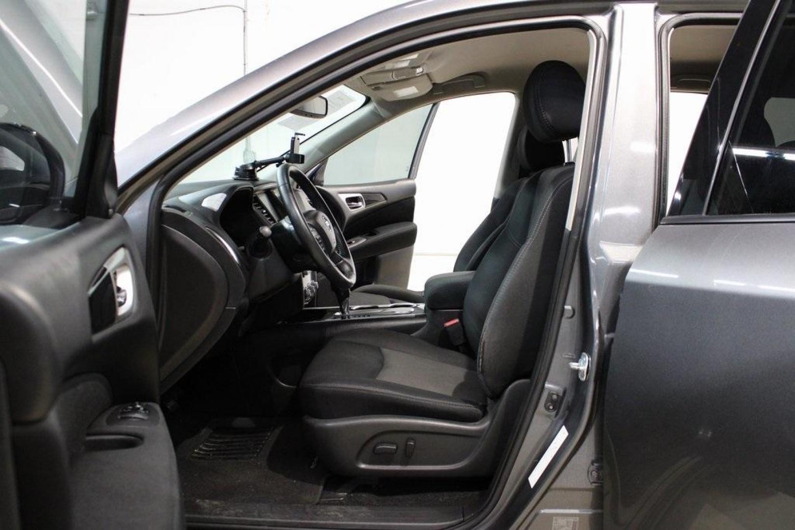 2017 Gun Metallic /Charcoal Nissan Pathfinder SV (5N1DR2MN4HC) with an V6 engine, CVT transmission, located at 15300 Midway Rd., Addison, TX, 75001, (972) 702-0011, 32.958321, -96.838074 - Photo#12