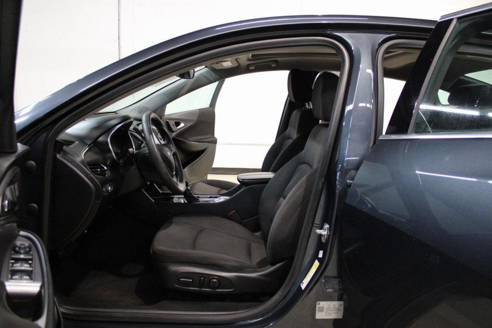 2021 Shadow Gray Metallic /Jet Black Chevrolet Malibu LT (1G1ZD5ST1MF) with an 1.5L DOHC engine, CVT transmission, located at 15300 Midway Rd., Addison, TX, 75001, (972) 702-0011, 32.958321, -96.838074 - Midway Auto Group in Addison, TX, is excited to offer this 2021 Chevrolet Malibu LT, a midsize sedan that combines modern styling, efficient performance, and a suite of desirable features to enhance your driving experience.<br><br>Key Features:<br><br>Engine and Performance: Equipped with a 1.5-li - Photo#13