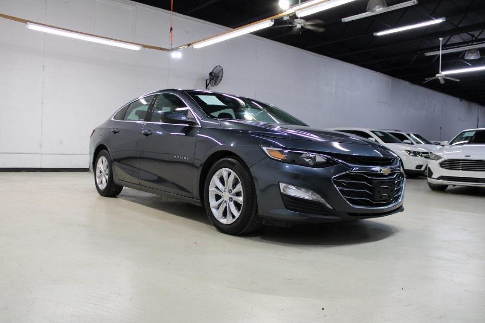 2021 Shadow Gray Metallic /Jet Black Chevrolet Malibu LT (1G1ZD5ST1MF) with an 1.5L DOHC engine, CVT transmission, located at 15300 Midway Rd., Addison, TX, 75001, (972) 702-0011, 32.958321, -96.838074 - Midway Auto Group in Addison, TX, is excited to offer this 2021 Chevrolet Malibu LT, a midsize sedan that combines modern styling, efficient performance, and a suite of desirable features to enhance your driving experience.<br><br>Key Features:<br><br>Engine and Performance: Equipped with a 1.5-li - Photo#1