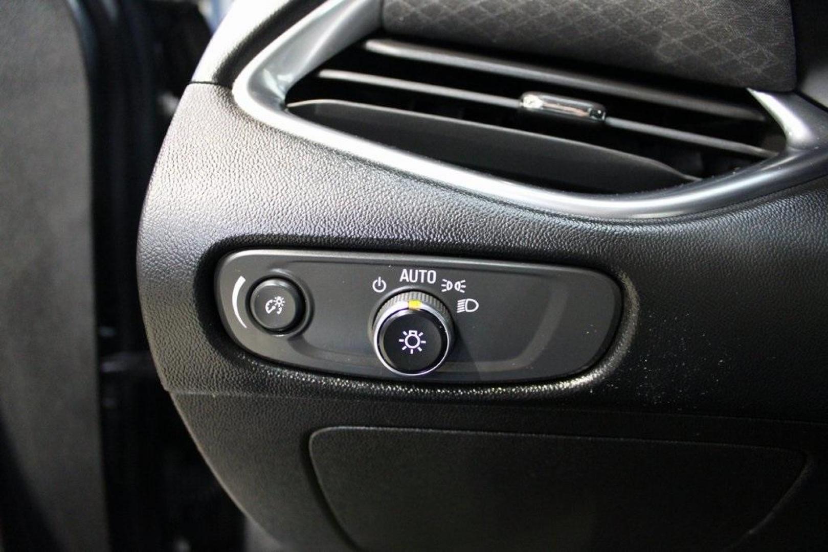 2021 Shadow Gray Metallic /Jet Black Chevrolet Malibu LT (1G1ZD5ST1MF) with an 1.5L DOHC engine, CVT transmission, located at 15300 Midway Rd., Addison, TX, 75001, (972) 702-0011, 32.958321, -96.838074 - Midway Auto Group in Addison, TX, is excited to offer this 2021 Chevrolet Malibu LT, a midsize sedan that combines modern styling, efficient performance, and a suite of desirable features to enhance your driving experience.<br><br>Key Features:<br><br>Engine and Performance: Equipped with a 1.5-li - Photo#25