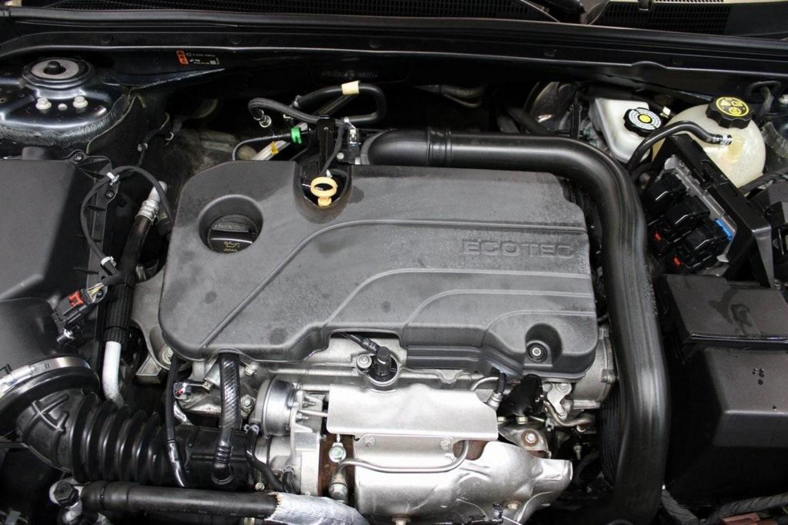 2021 Shadow Gray Metallic /Jet Black Chevrolet Malibu LT (1G1ZD5ST1MF) with an 1.5L DOHC engine, CVT transmission, located at 15300 Midway Rd., Addison, TX, 75001, (972) 702-0011, 32.958321, -96.838074 - Midway Auto Group in Addison, TX, is excited to offer this 2021 Chevrolet Malibu LT, a midsize sedan that combines modern styling, efficient performance, and a suite of desirable features to enhance your driving experience.<br><br>Key Features:<br><br>Engine and Performance: Equipped with a 1.5-li - Photo#29