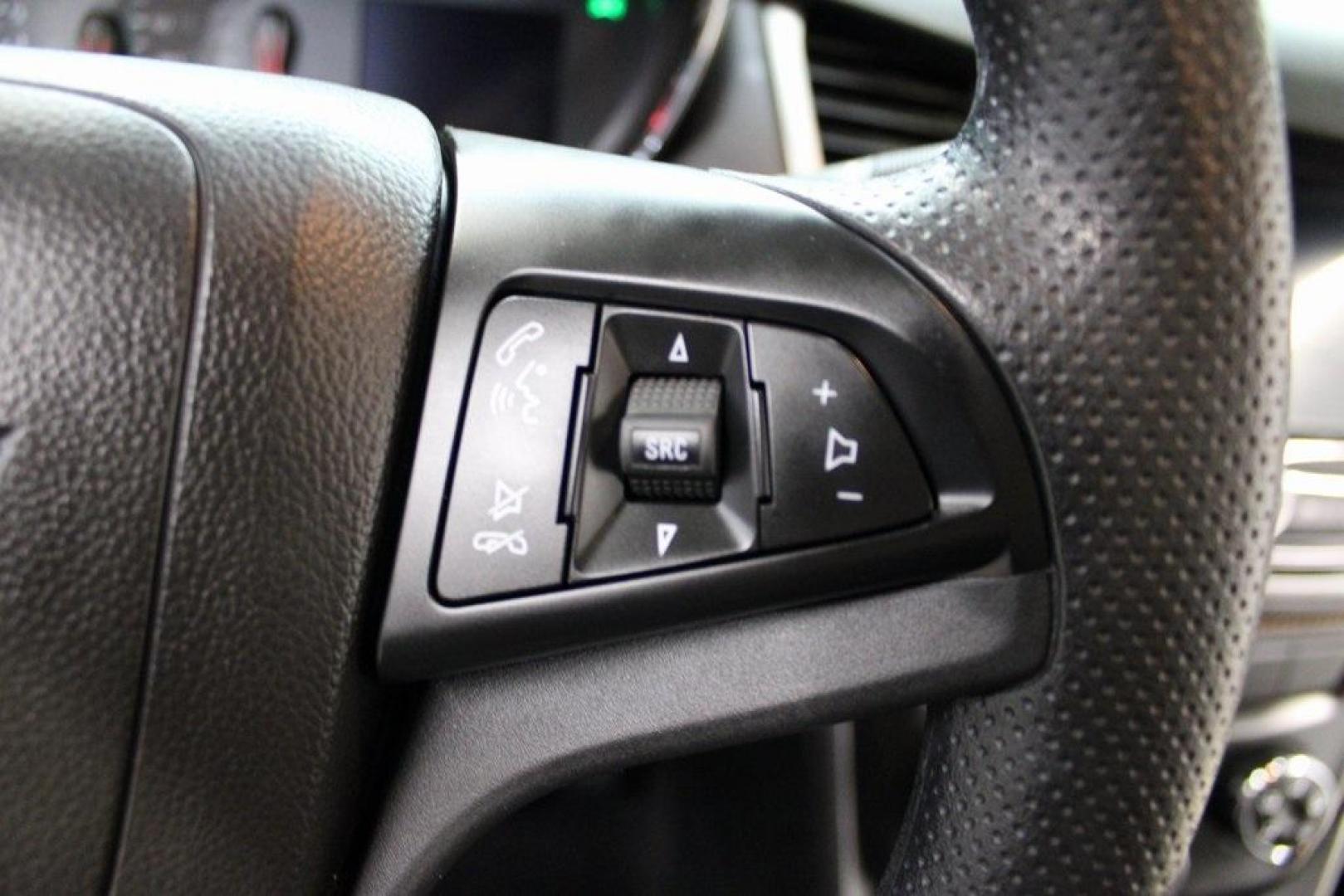 2018 Summit White /Black Chevrolet Trax LS (KL7CJNSB5JB) with an ECOTEC 1.4L I4 SMPI DOHC Turbocharged VVT engine, Automatic transmission, located at 15300 Midway Rd., Addison, TX, 75001, (972) 702-0011, 32.958321, -96.838074 - Photo#23