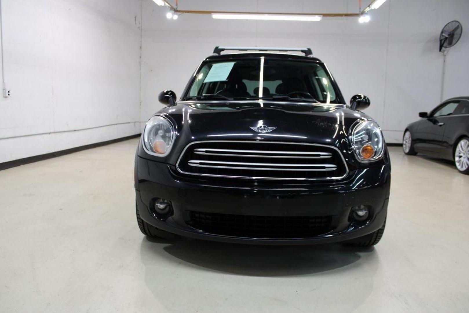 2015 Black Metallic /Carbon Black MINI Cooper Countryman Base (WMWZB3C55FW) with an 1.6L I4 DOHC 16V engine, Manual transmission, located at 15300 Midway Rd., Addison, TX, 75001, (972) 702-0011, 32.958321, -96.838074 - Photo#5