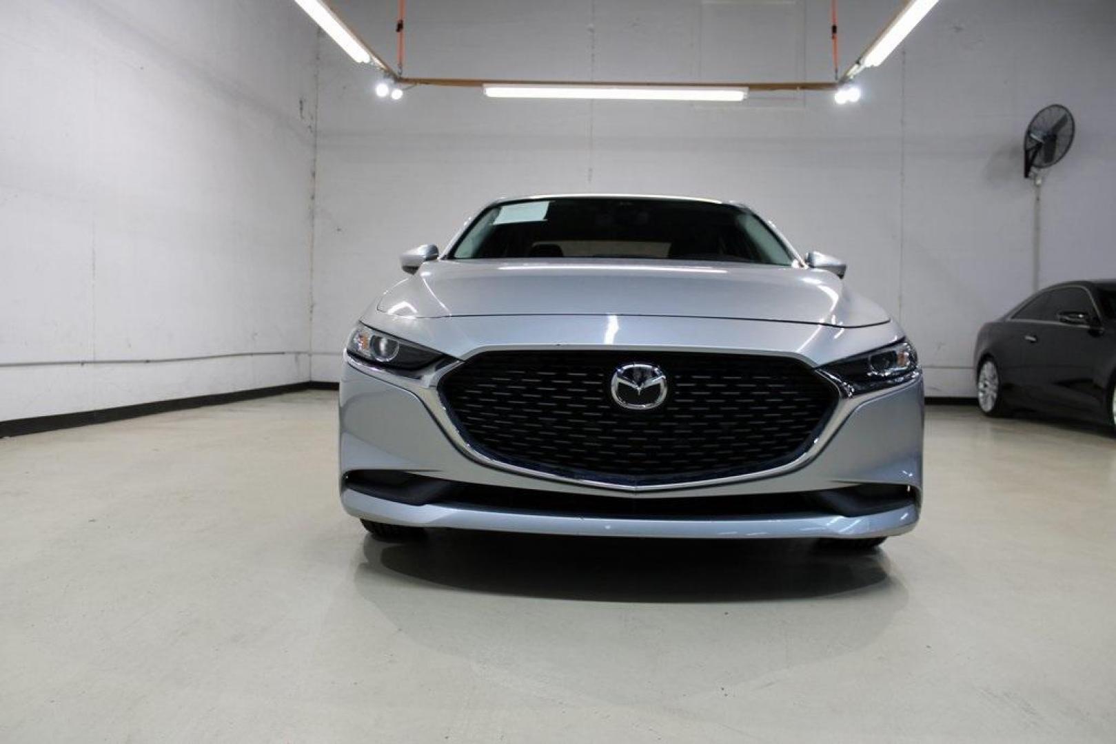 2021 Sonic Silver Metallic /Black Mazda Mazda3 2.0 (3MZBPAA73MM) with an I4 engine, Automatic transmission, located at 15300 Midway Rd., Addison, TX, 75001, (972) 702-0011, 32.958321, -96.838074 - Introducing the 2021 Mazda3 2.5 S Sedan, now available at Midway Auto Group in Addison, Texas. This compact sedan seamlessly blends performance, efficiency, and advanced technology, offering a driving experience that's both exhilarating and practical.<br><br>Key Features:<br><br>Engine: 2.5-liter Sk - Photo#5