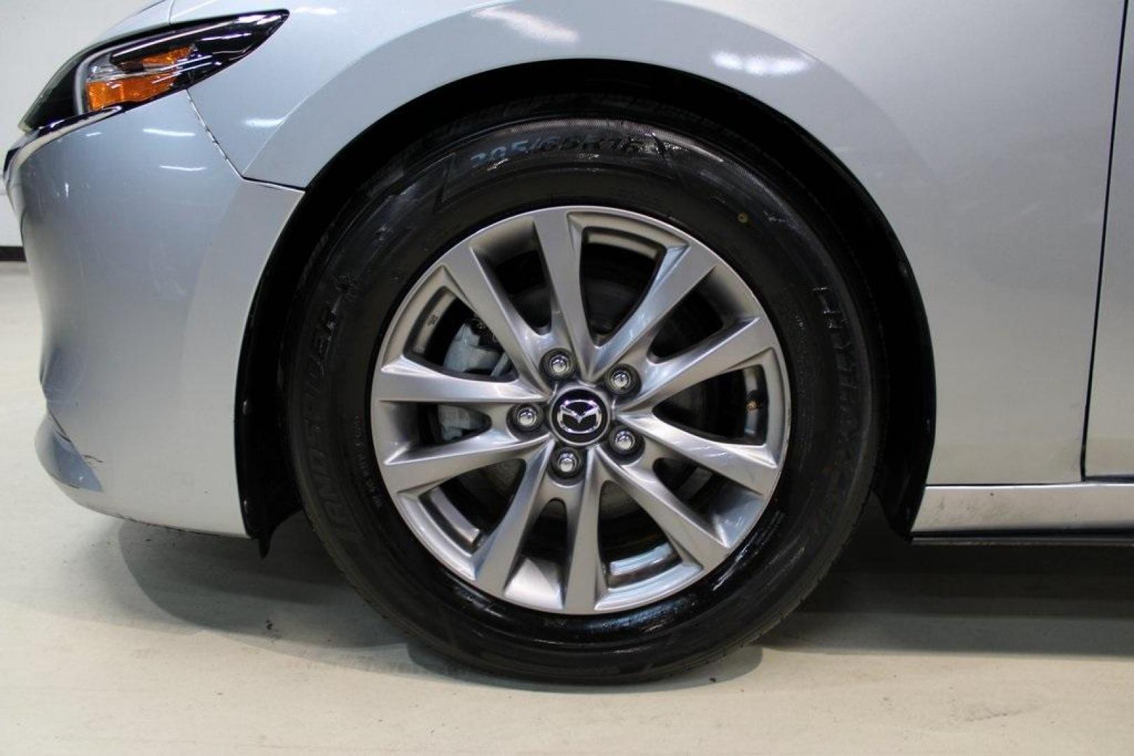 2021 Sonic Silver Metallic /Black Mazda Mazda3 2.0 (3MZBPAA73MM) with an I4 engine, Automatic transmission, located at 15300 Midway Rd., Addison, TX, 75001, (972) 702-0011, 32.958321, -96.838074 - Introducing the 2021 Mazda3 2.5 S Sedan, now available at Midway Auto Group in Addison, Texas. This compact sedan seamlessly blends performance, efficiency, and advanced technology, offering a driving experience that's both exhilarating and practical.<br><br>Key Features:<br><br>Engine: 2.5-liter Sk - Photo#8