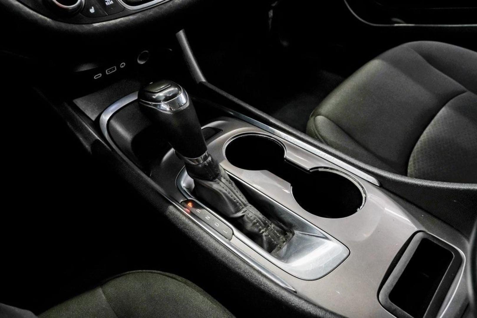 2019 Mosaic Black Metallic /Jet Black Chevrolet Malibu LT (1G1ZD5ST9KF) with an 1.5L DOHC engine, CVT transmission, located at 15300 Midway Rd., Addison, TX, 75001, (972) 702-0011, 32.958321, -96.838074 - 2019 Chevrolet Malibu LT<br><br>Now Available at Midway Auto Group, Addison, Texas<br><br>Stylish, efficient, and packed with modern features the 2019 Chevrolet Malibu LT is a well-rounded midsize sedan designed for comfort and everyday dependability. With a sleek exterior design, smooth ride qualit - Photo#29