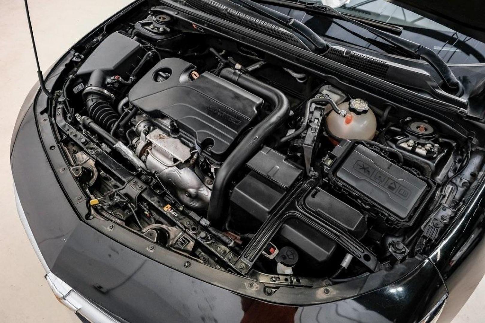 2019 Mosaic Black Metallic /Jet Black Chevrolet Malibu LT (1G1ZD5ST9KF) with an 1.5L DOHC engine, CVT transmission, located at 15300 Midway Rd., Addison, TX, 75001, (972) 702-0011, 32.958321, -96.838074 - 2019 Chevrolet Malibu LT<br><br>Now Available at Midway Auto Group, Addison, Texas<br><br>Stylish, efficient, and packed with modern features the 2019 Chevrolet Malibu LT is a well-rounded midsize sedan designed for comfort and everyday dependability. With a sleek exterior design, smooth ride qualit - Photo#57